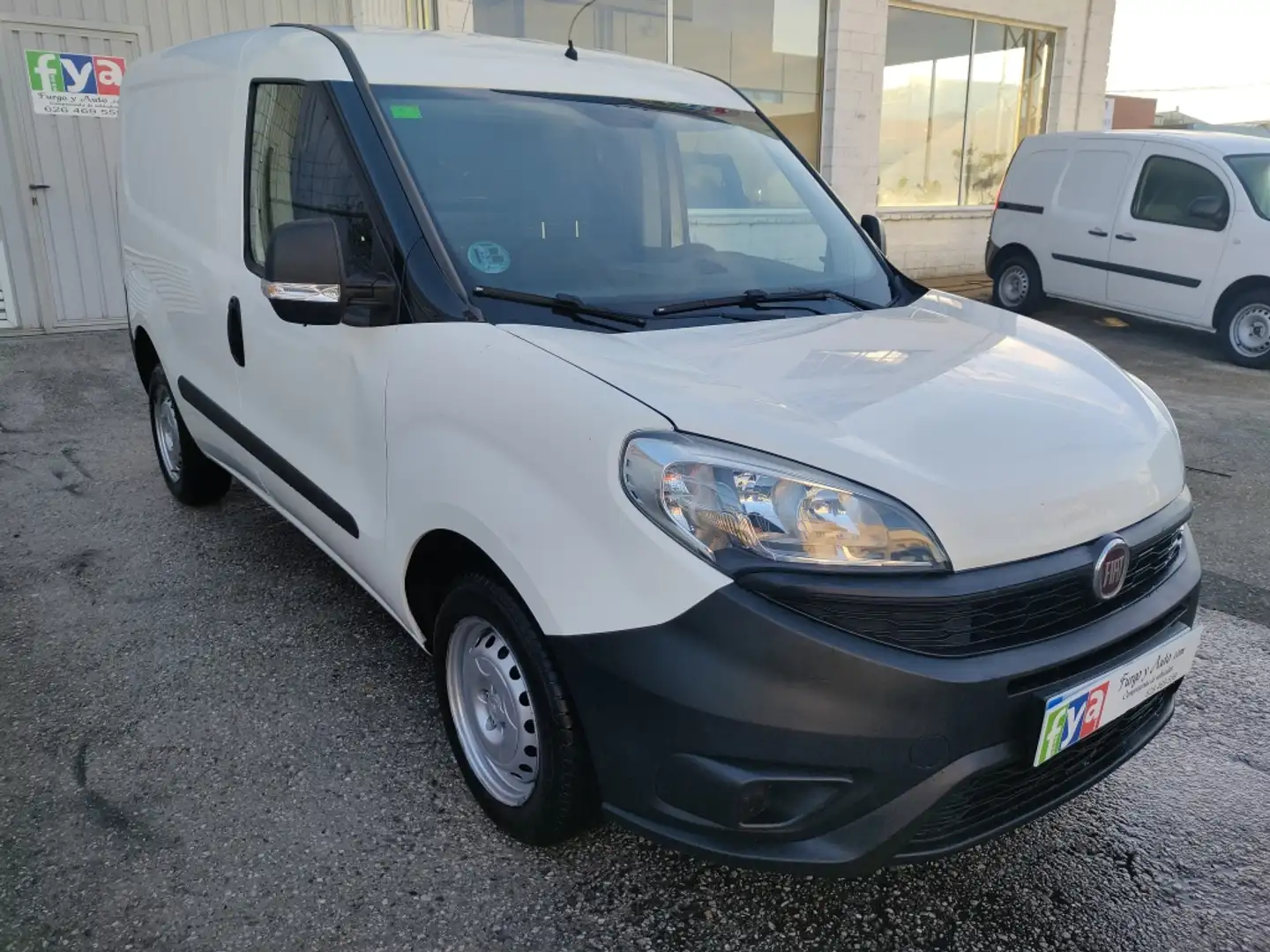 Fiat Dobló Cargo 1.3Mjt Base 70kW Blanco - 1