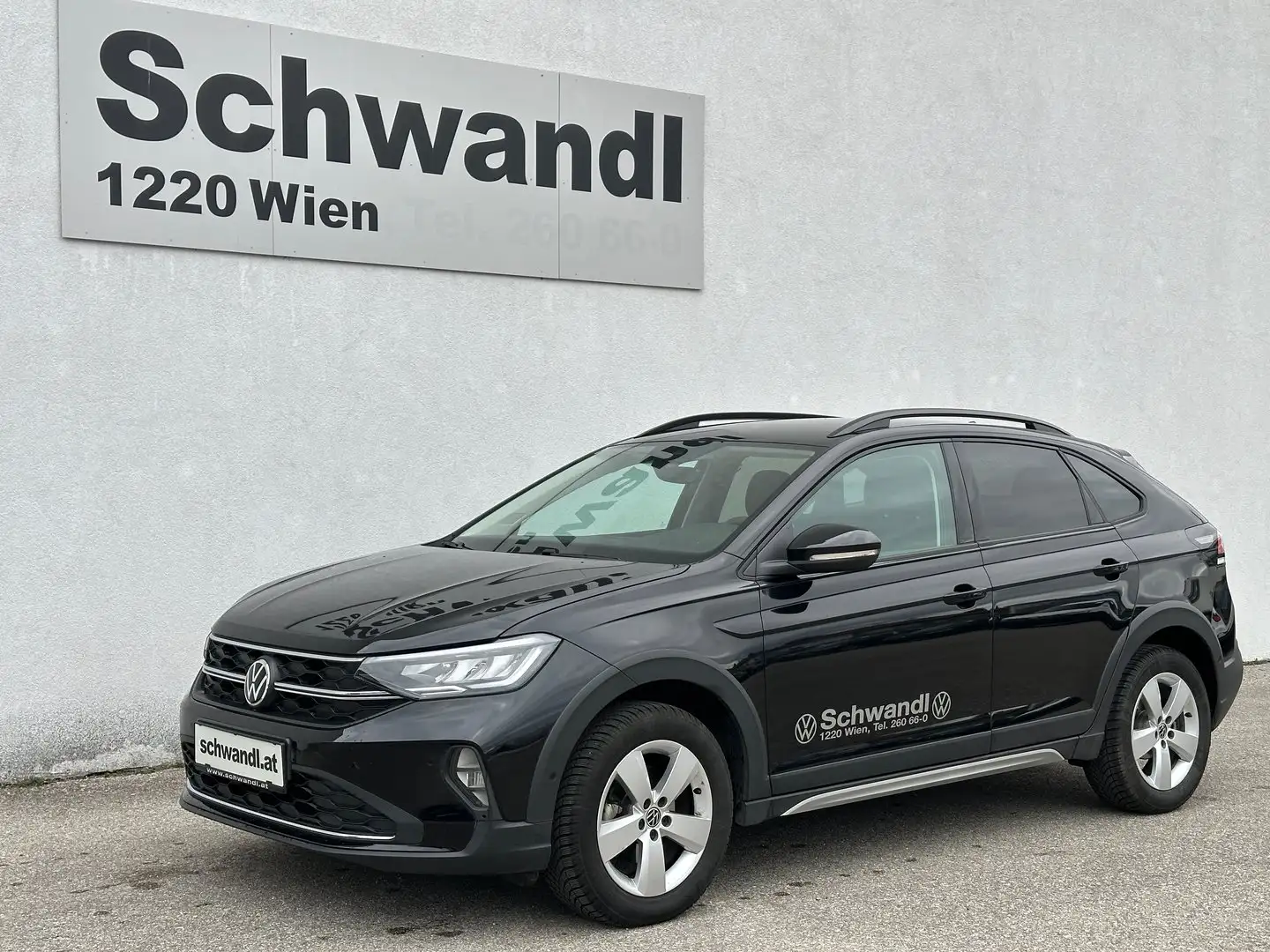 Volkswagen Taigo Friends TSI Schwarz - 2