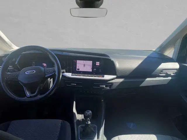 Ford Tourneo Connect view 4