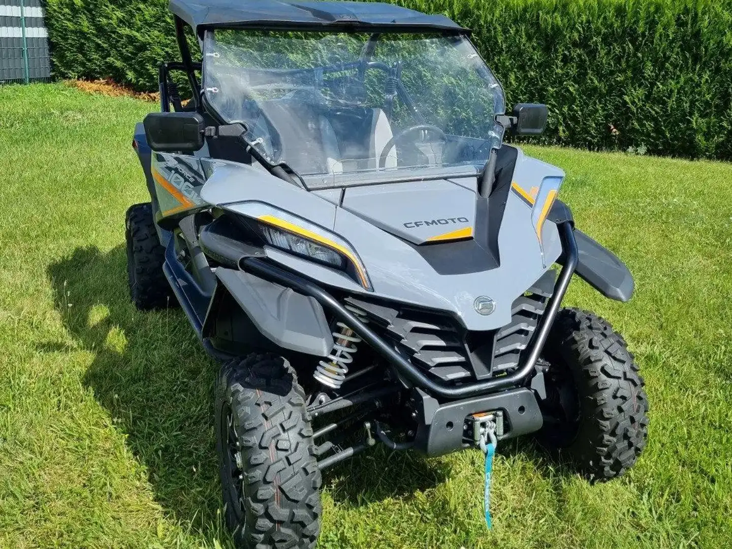 CFMOTO ZForce 1000 sport Grau - 1