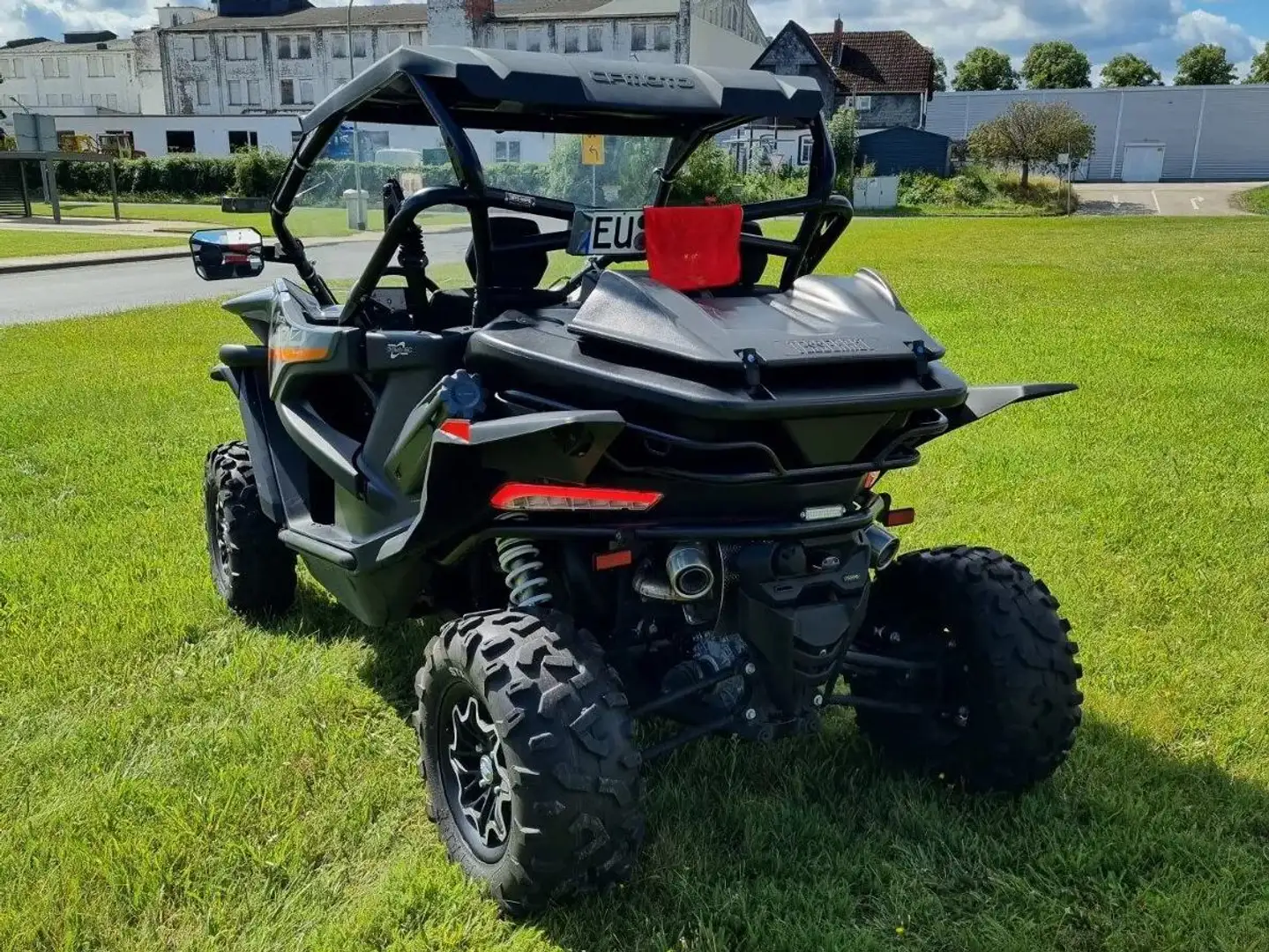CFMOTO ZForce 1000 sport Grau - 2