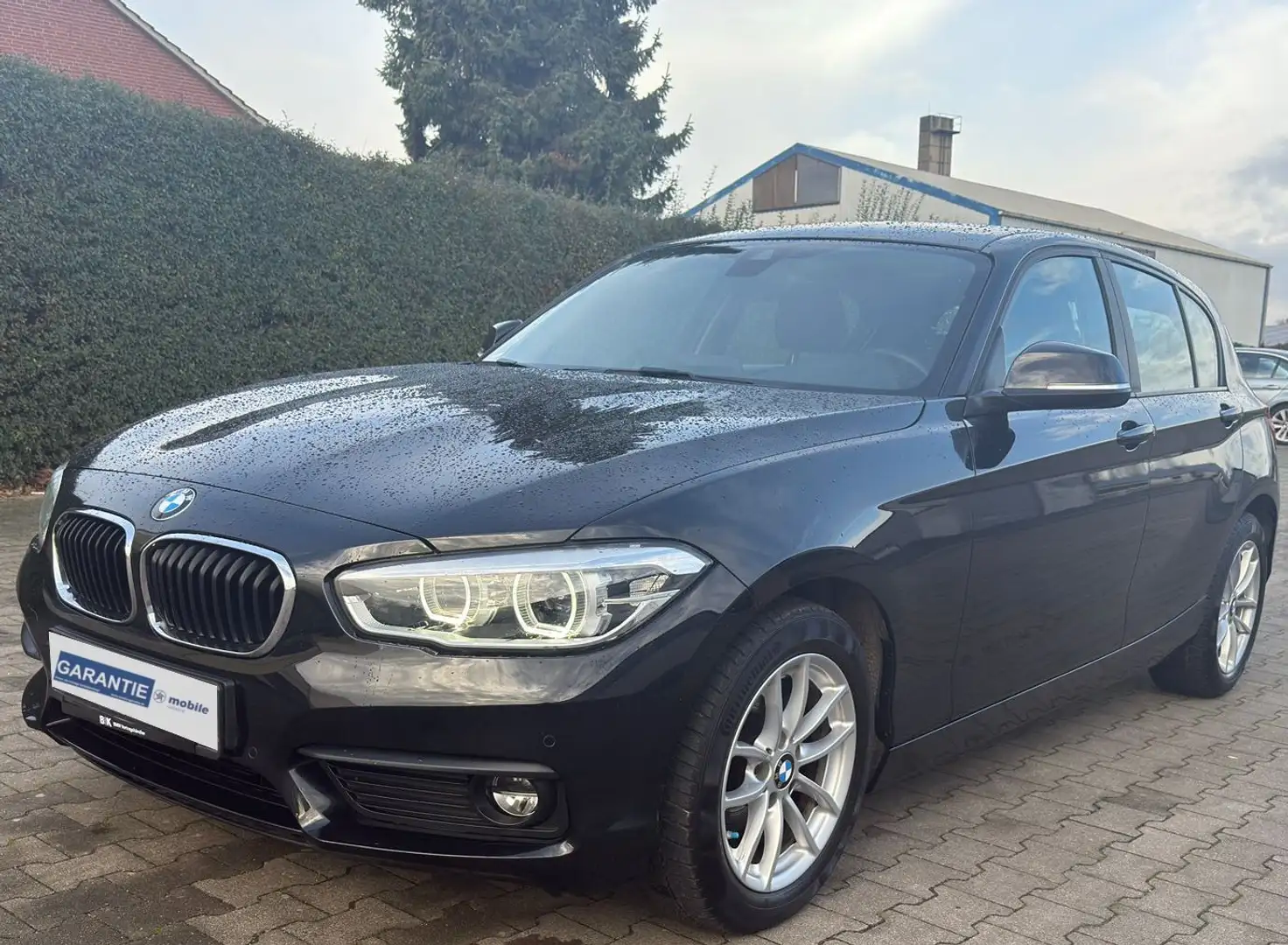 BMW 118 118 i Advantage Automatik, Leder Чёрный - 1