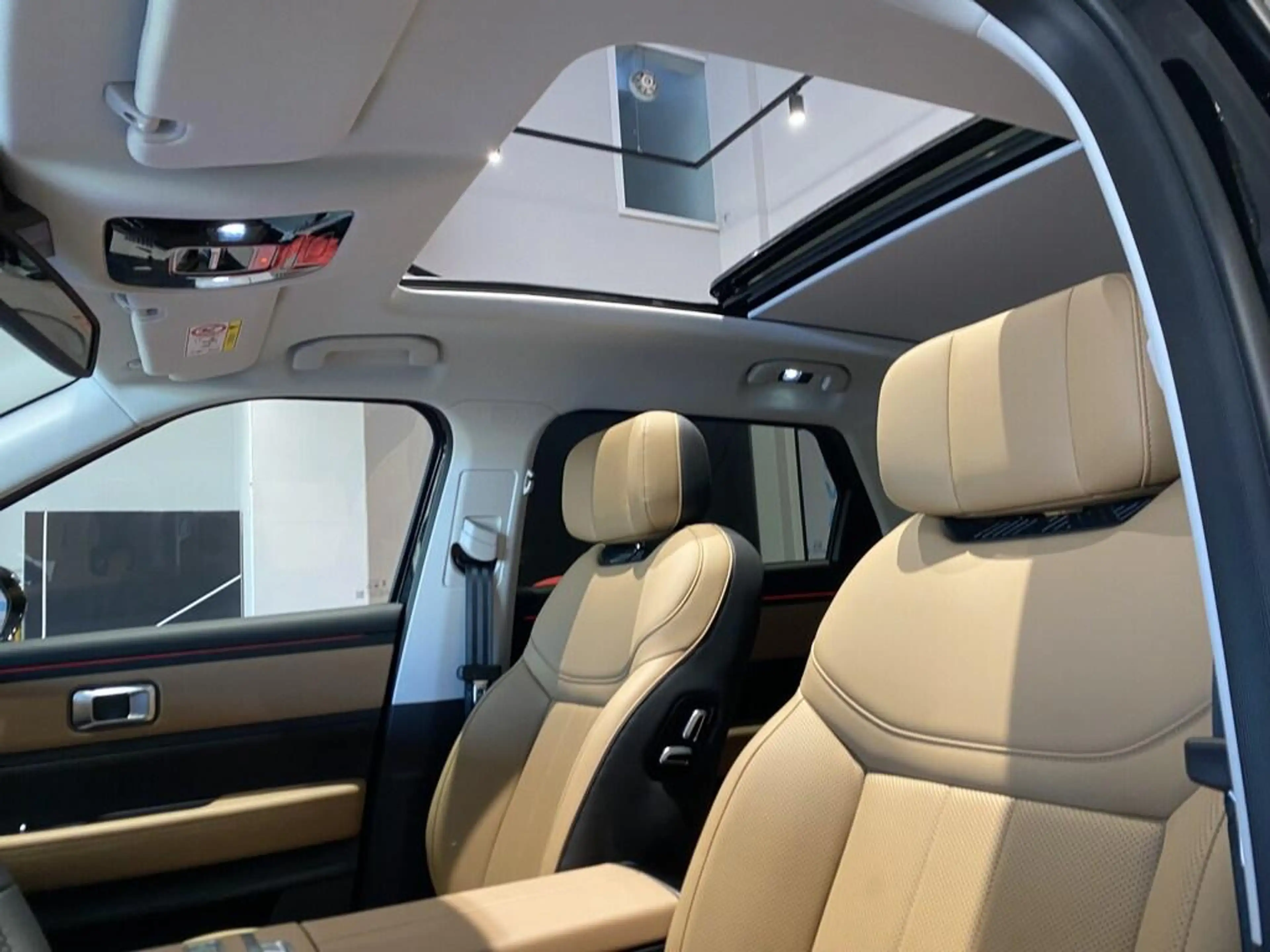 Jaecoo J7 PHEV PREMIUM-LINE 1.5 T-GDI SUPERHYBRID*BEIGE**LAGERND* — photo 8