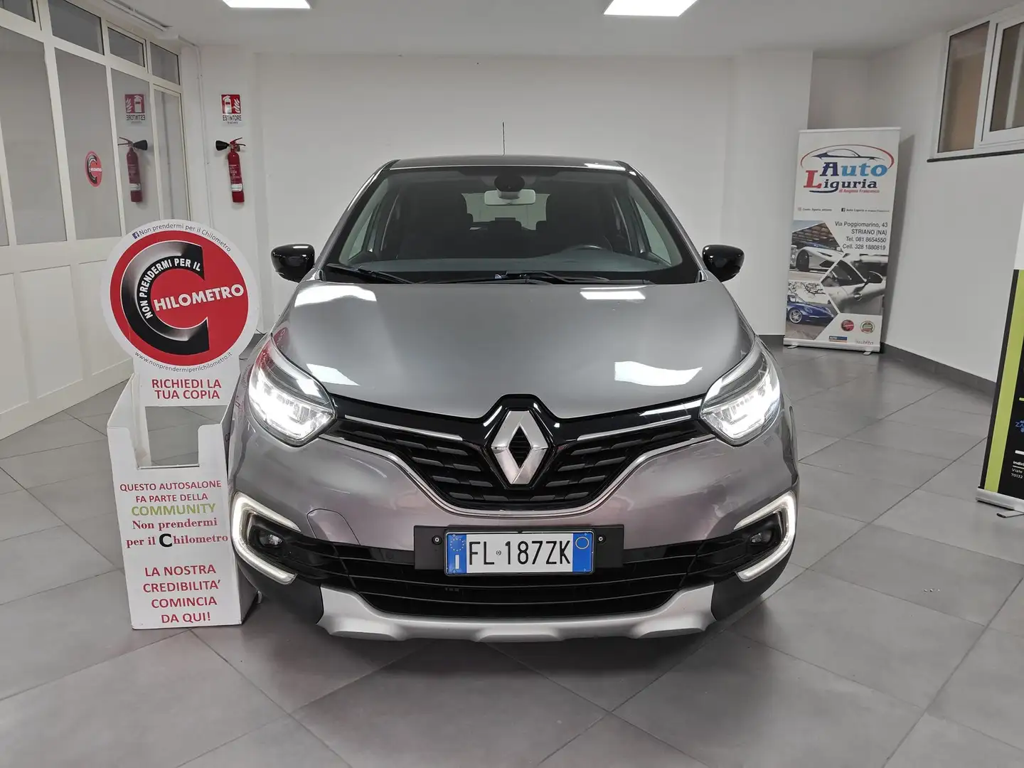 Renault Captur Captur dCi 8V 110 CV Start&Stop Energy Grigio - 2