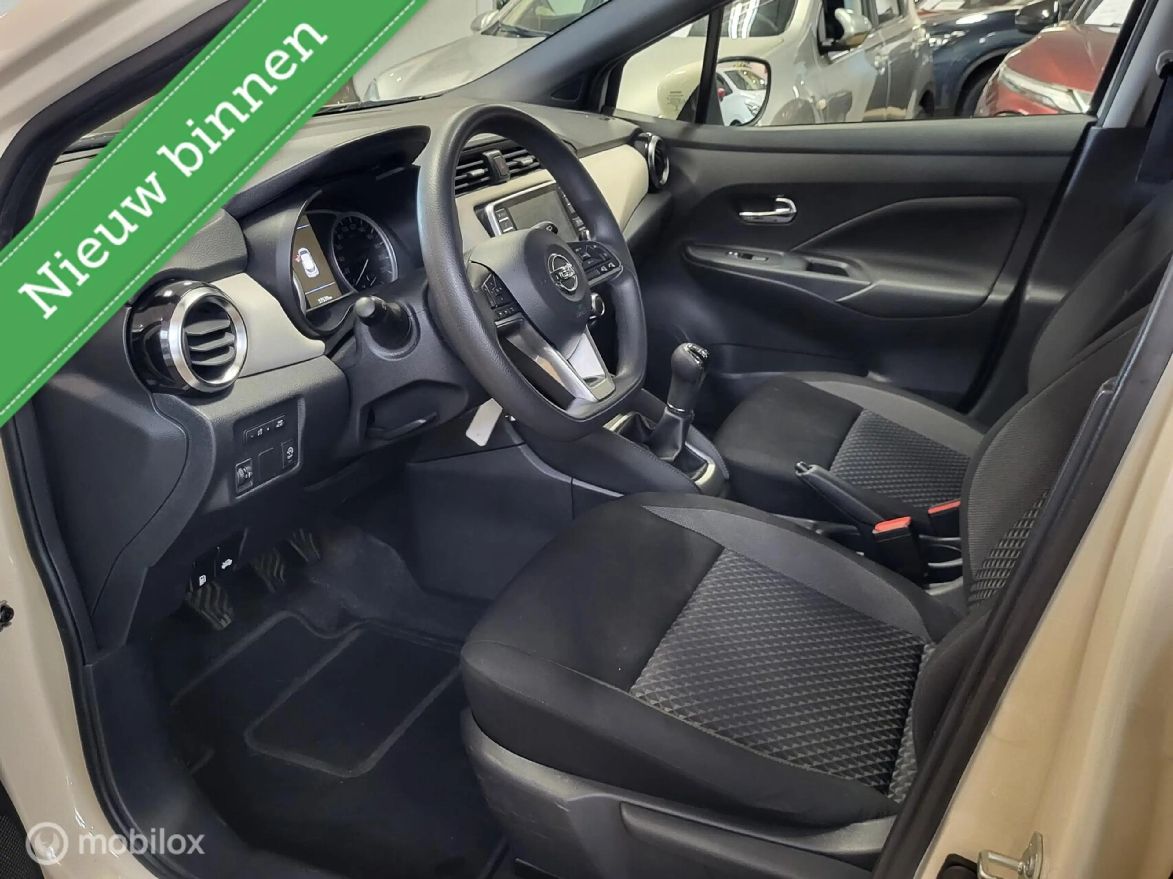 Nissan Micra 1.0 IG-T Acenta — photo 13