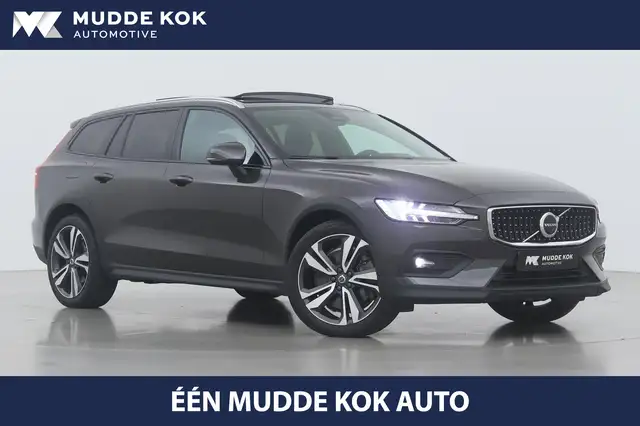Volvo V60 Cross Country B5 AWD Plus Bright | Panoramadak | 360° Camera | A