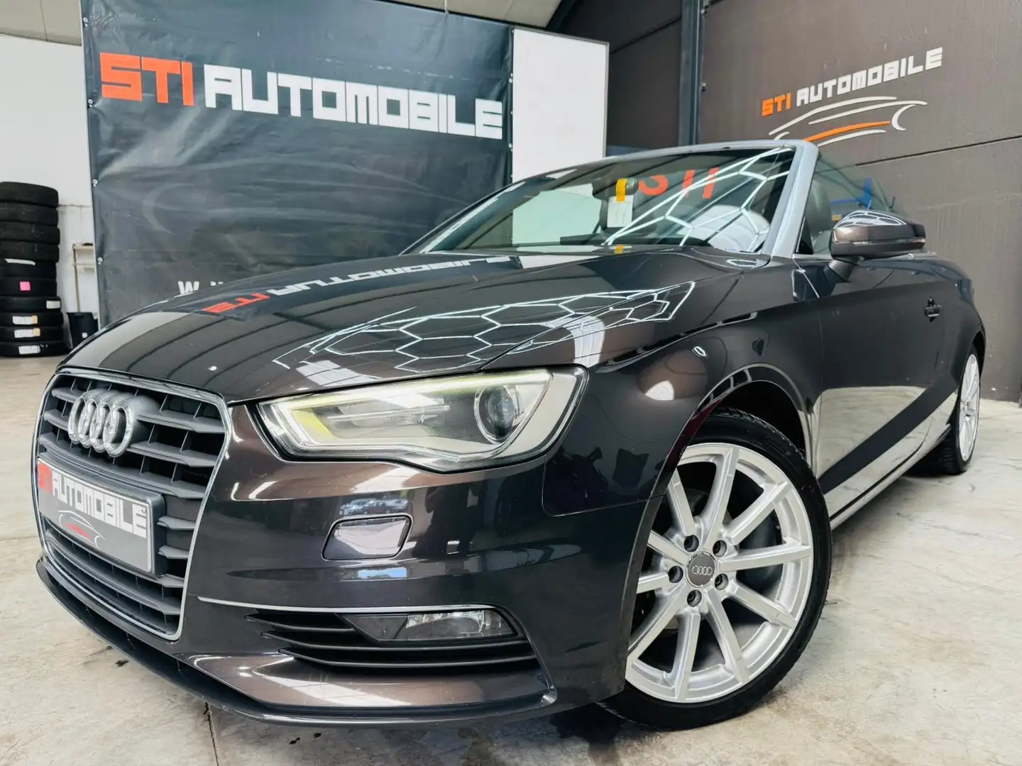 Audi A3 2.0 TDi Ambition Brun - 1
