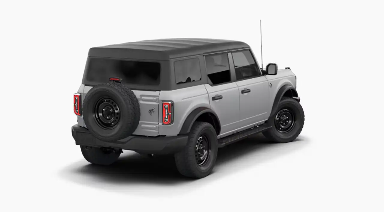 Ford Bronco снимка Ford Bronco