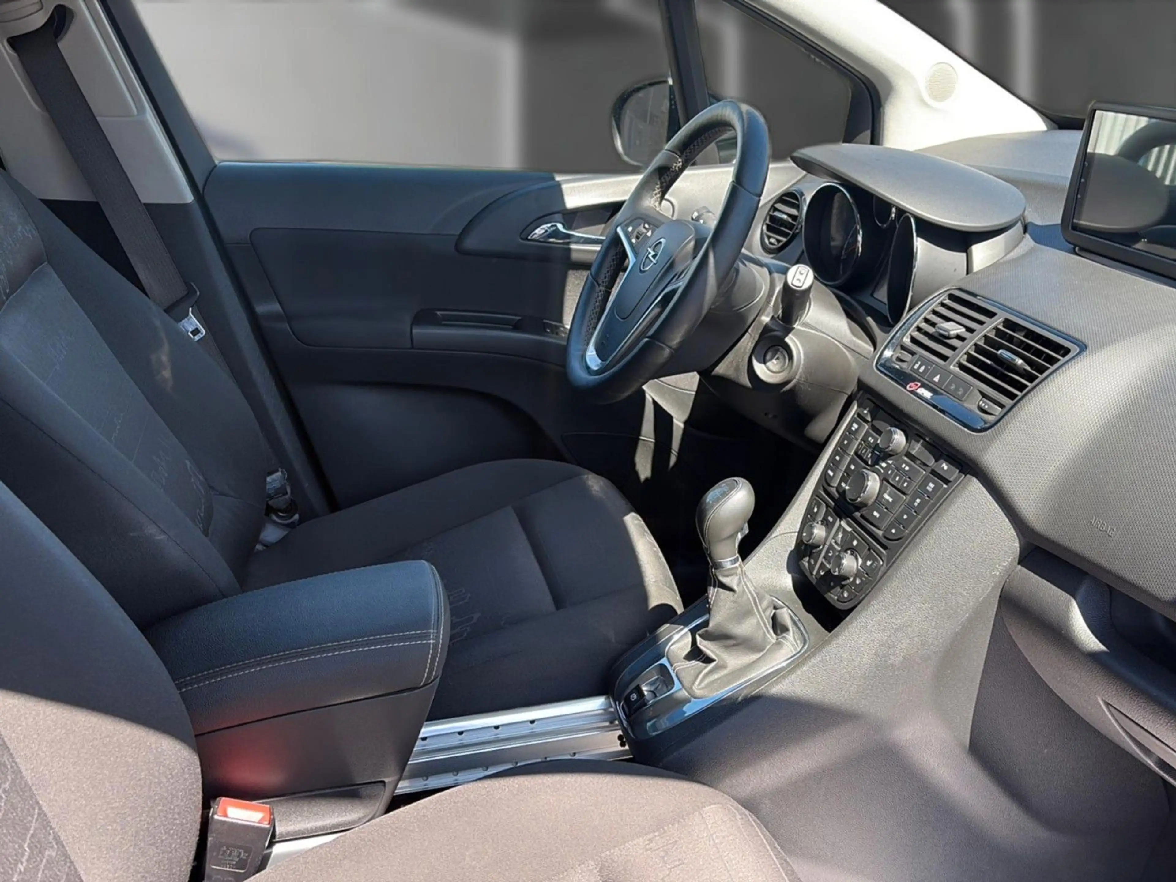 Opel Meriva B Color Edition Wagen Nr 016 — photo 11