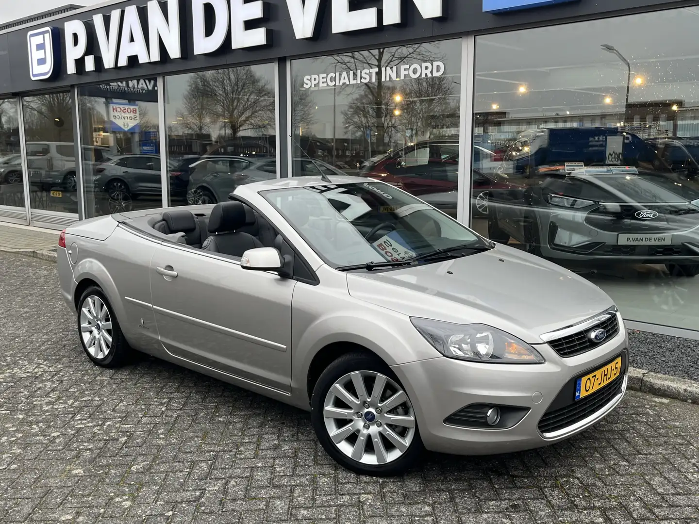 Ford Focus CC Coupé-Cabriolet 2.0 Titanium 145pk | Eerste eigena Gris - 1