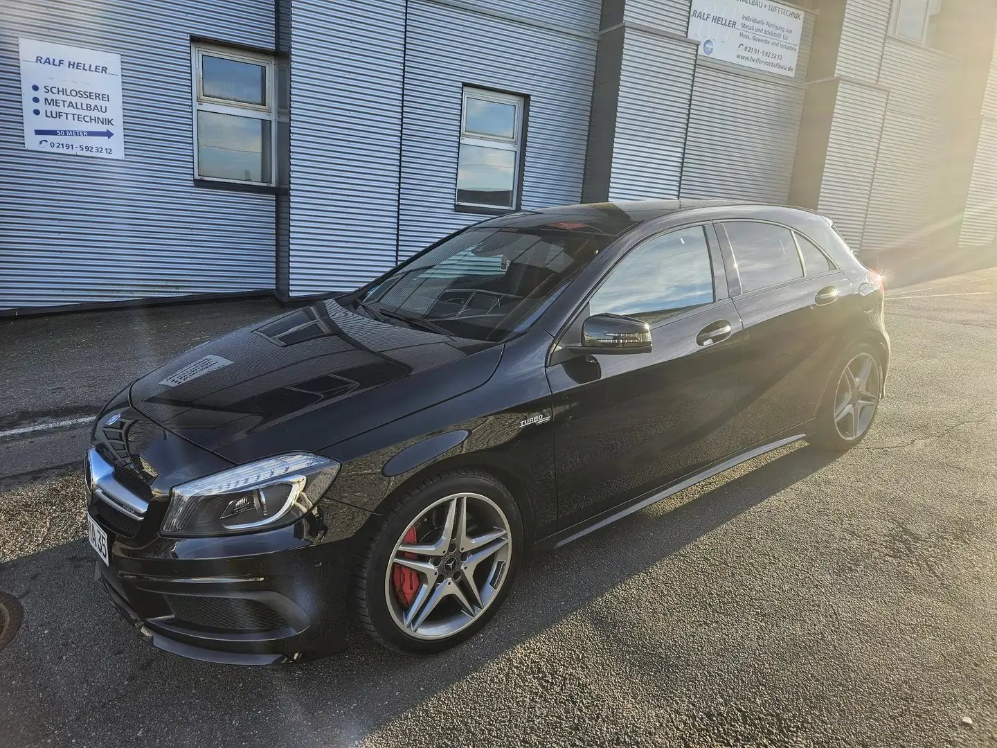 Mercedes-Benz A 45 AMG 4Matic Speedshift 7G-DCT - 2