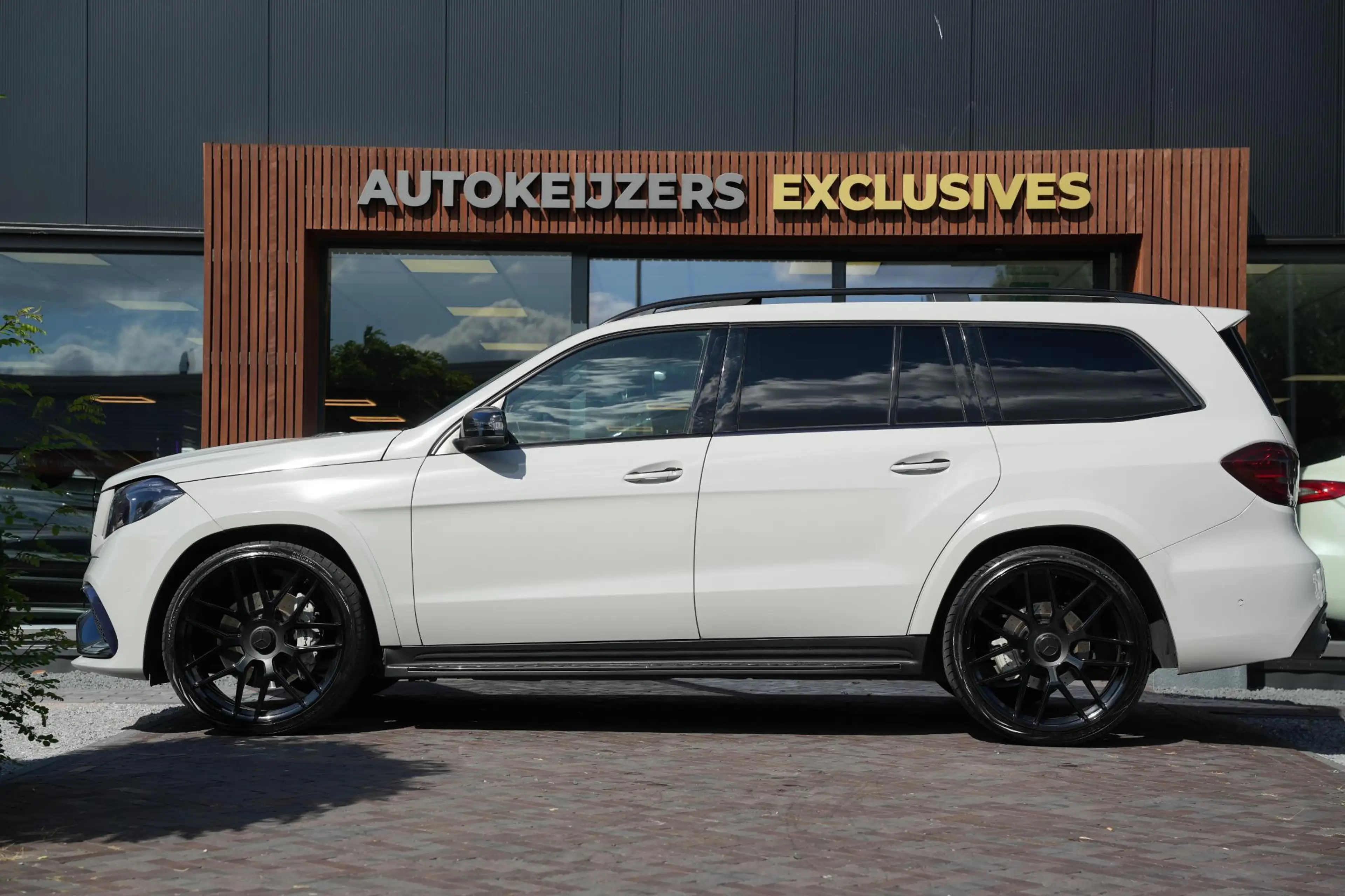 Mercedes-Benz GLS 63 AMG 4MATIC Pano 7 persoons — photo 7