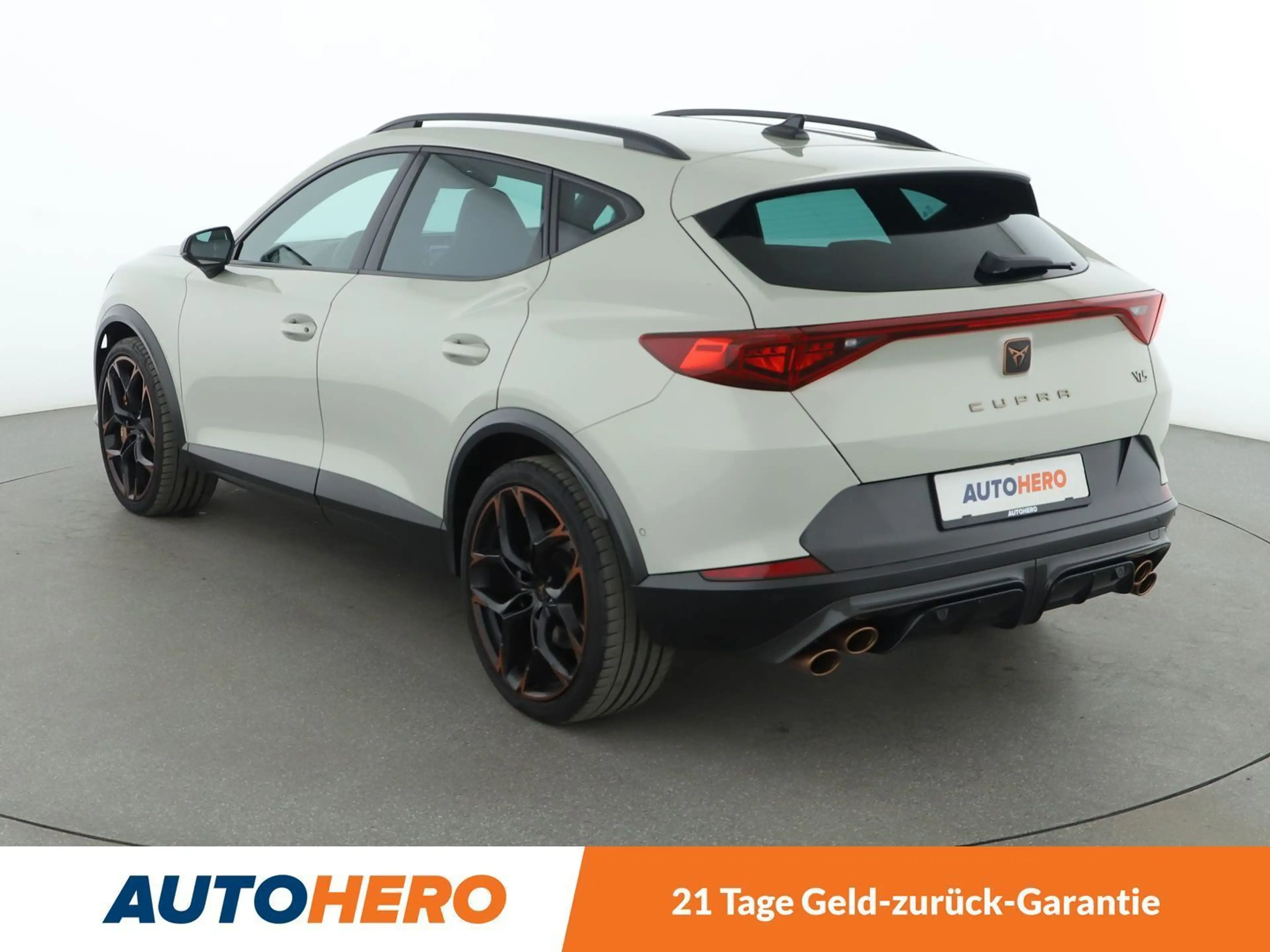 CUPRA Formentor VZ5 2.5 TSI VZ5 Edition Taiga Grey 4Drive Aut. *LED* — photo 4