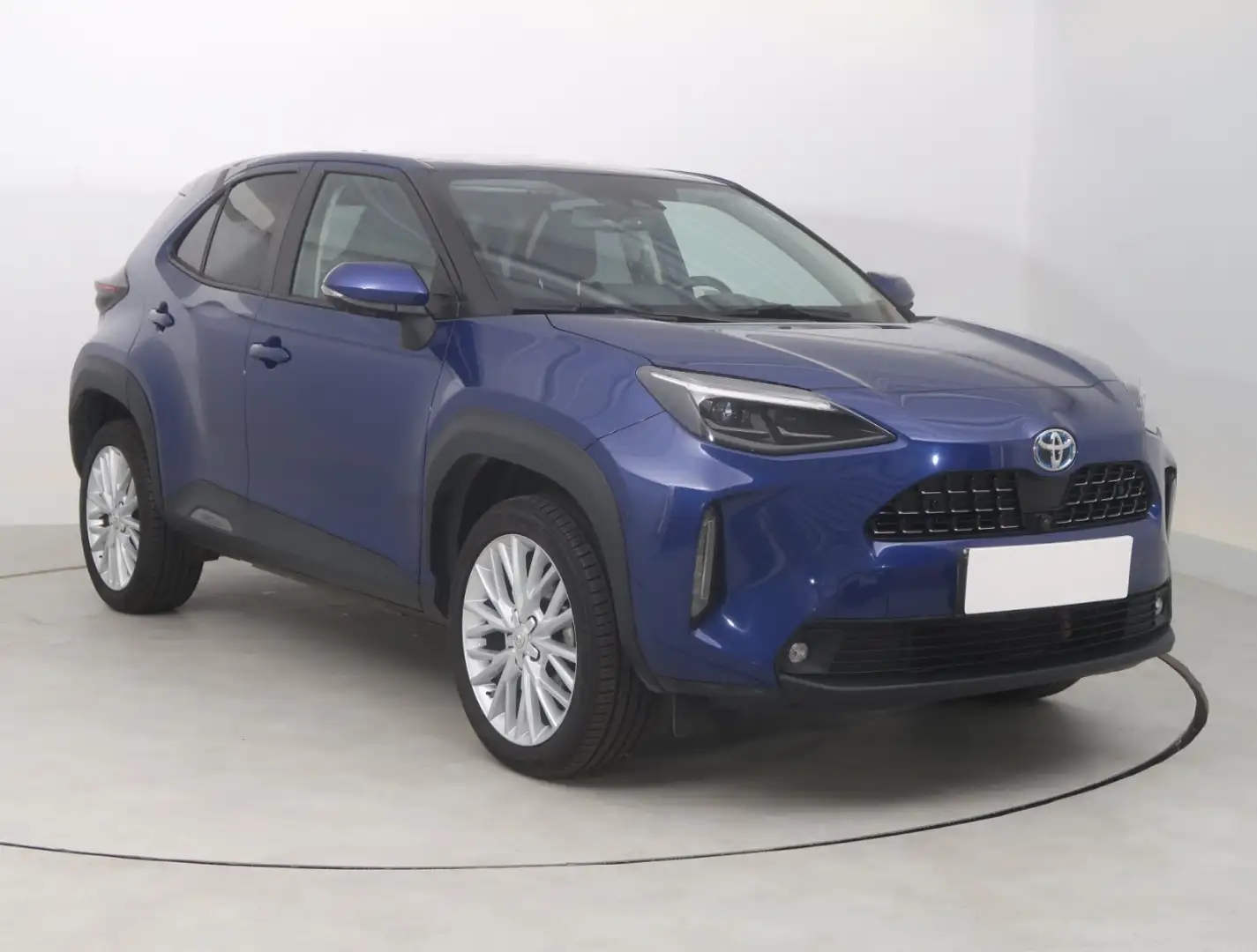 Toyota Yaris Cross 1.5 E -i Elegant 2xKlima 360 ACC AUT - 1