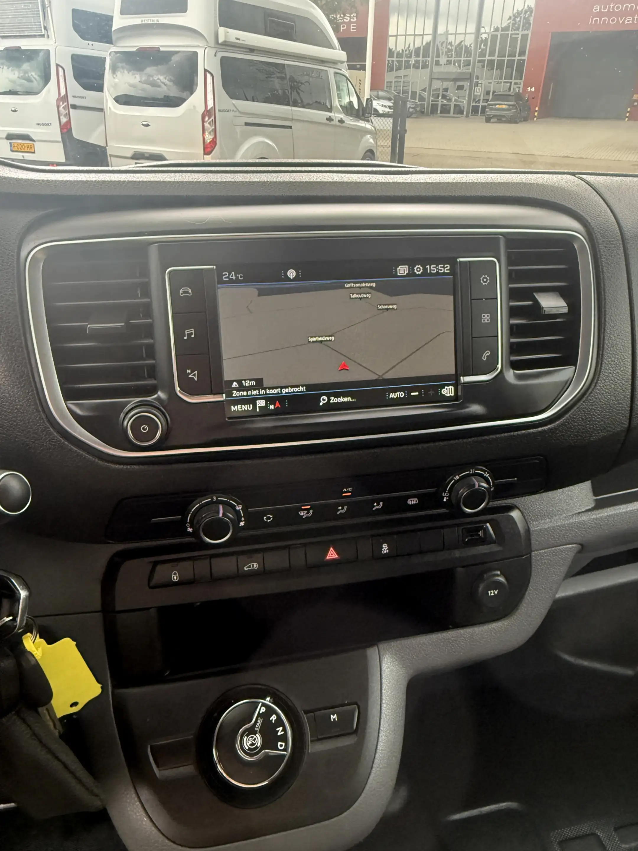 Peugeot Expert 2.0 BlueHDI 180 Premium automaat 177 pk org nl aut — photo 11