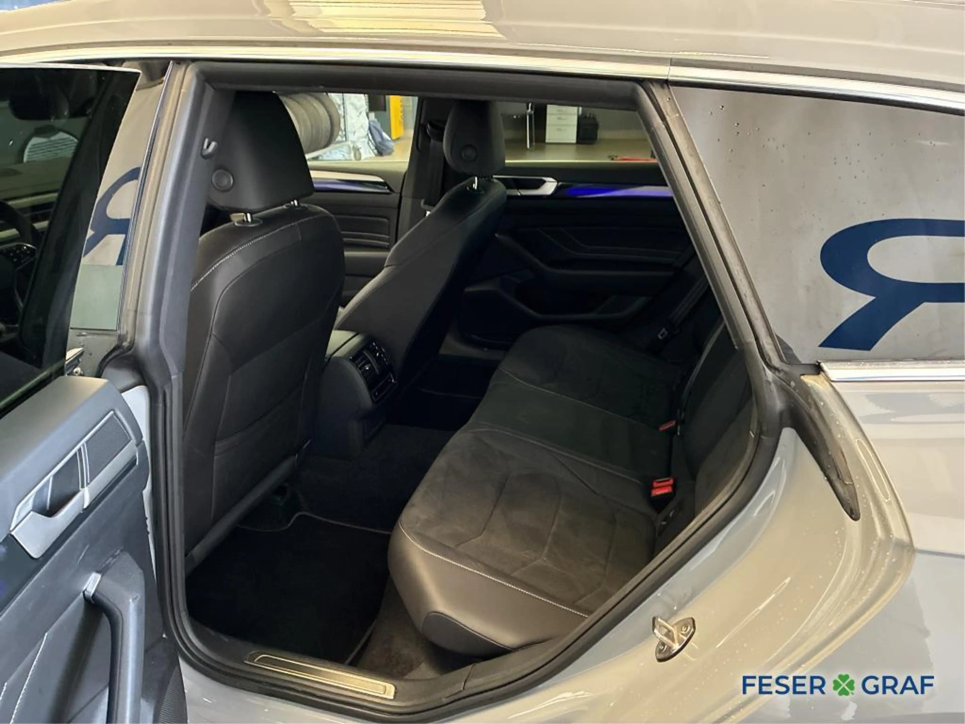 Volkswagen Arteon Shooting Brake R-Line TSI Pano AHK Matrix — photo 8