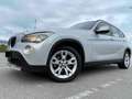 BMW X1 xDrive +NUR 99.000 KM! +AUTOMATIK+ALLRAD*AHK+ SUV Silber - thumbnail 1