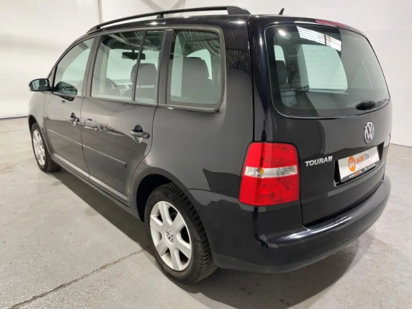 Volkswagen Touran 1.6 FSI Goal Klima PDC Tempomat Noir - 2