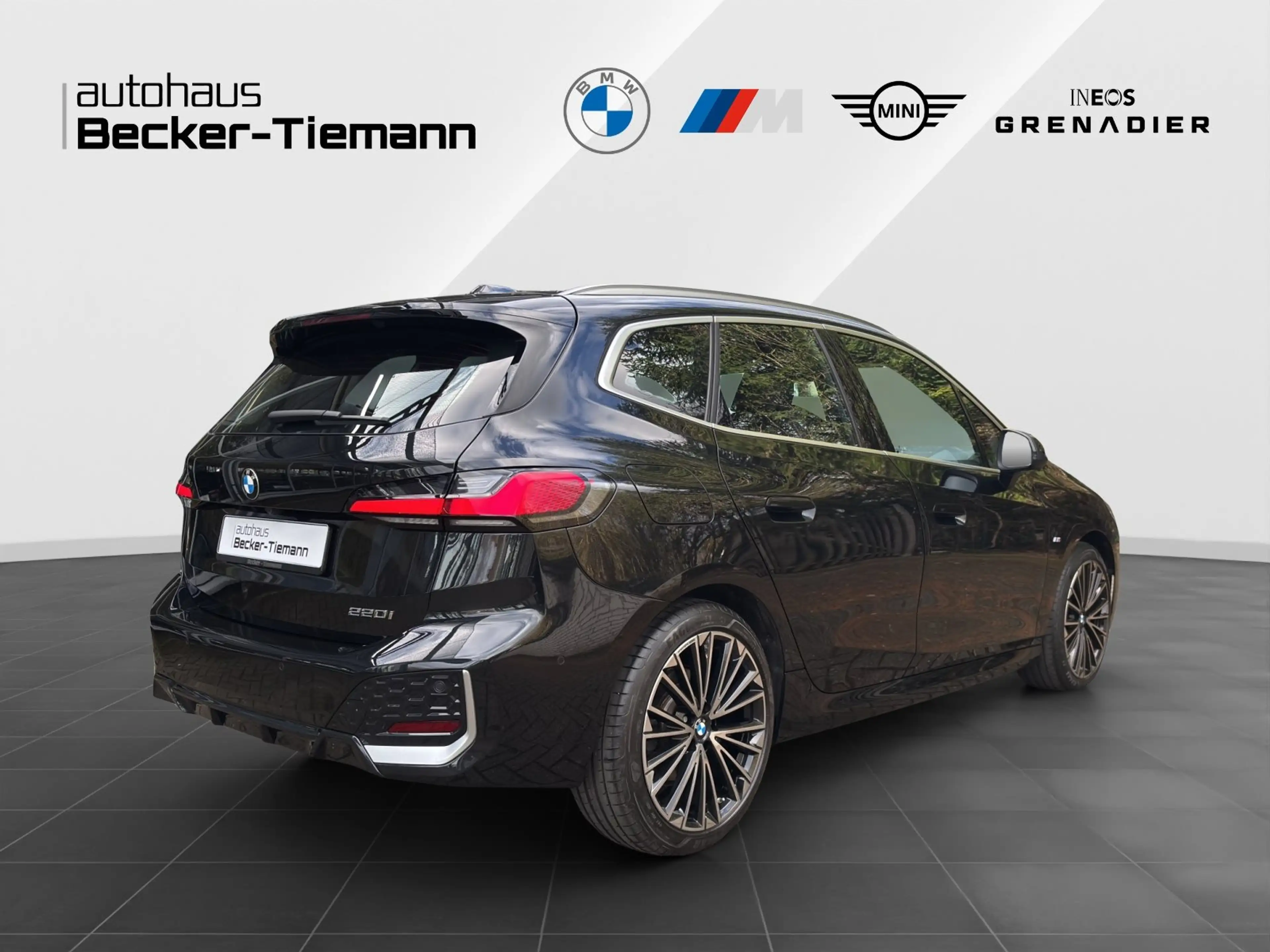 BMW 220 i Active Tourer M Sport | AHK | LED | DAB | Klima — photo 6
