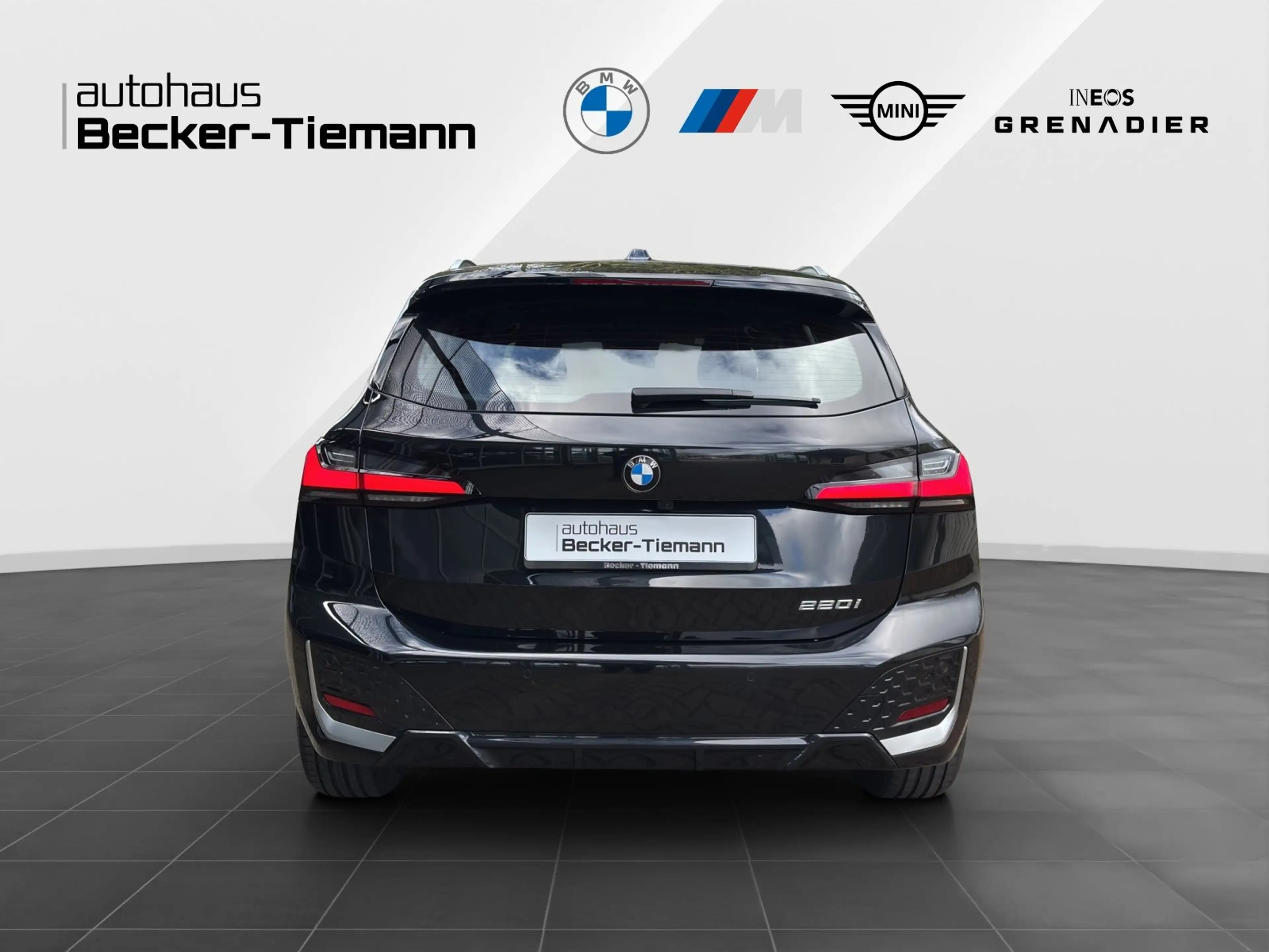 BMW 220 i Active Tourer M Sport | AHK | LED | DAB | Klima — photo 5