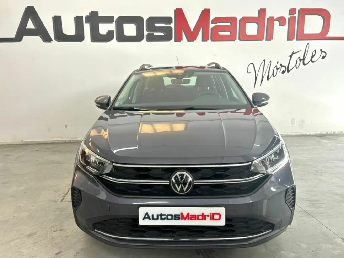 Volkswagen Taigo Life 1.0 TSI 81kW (110CV) Gris - 2