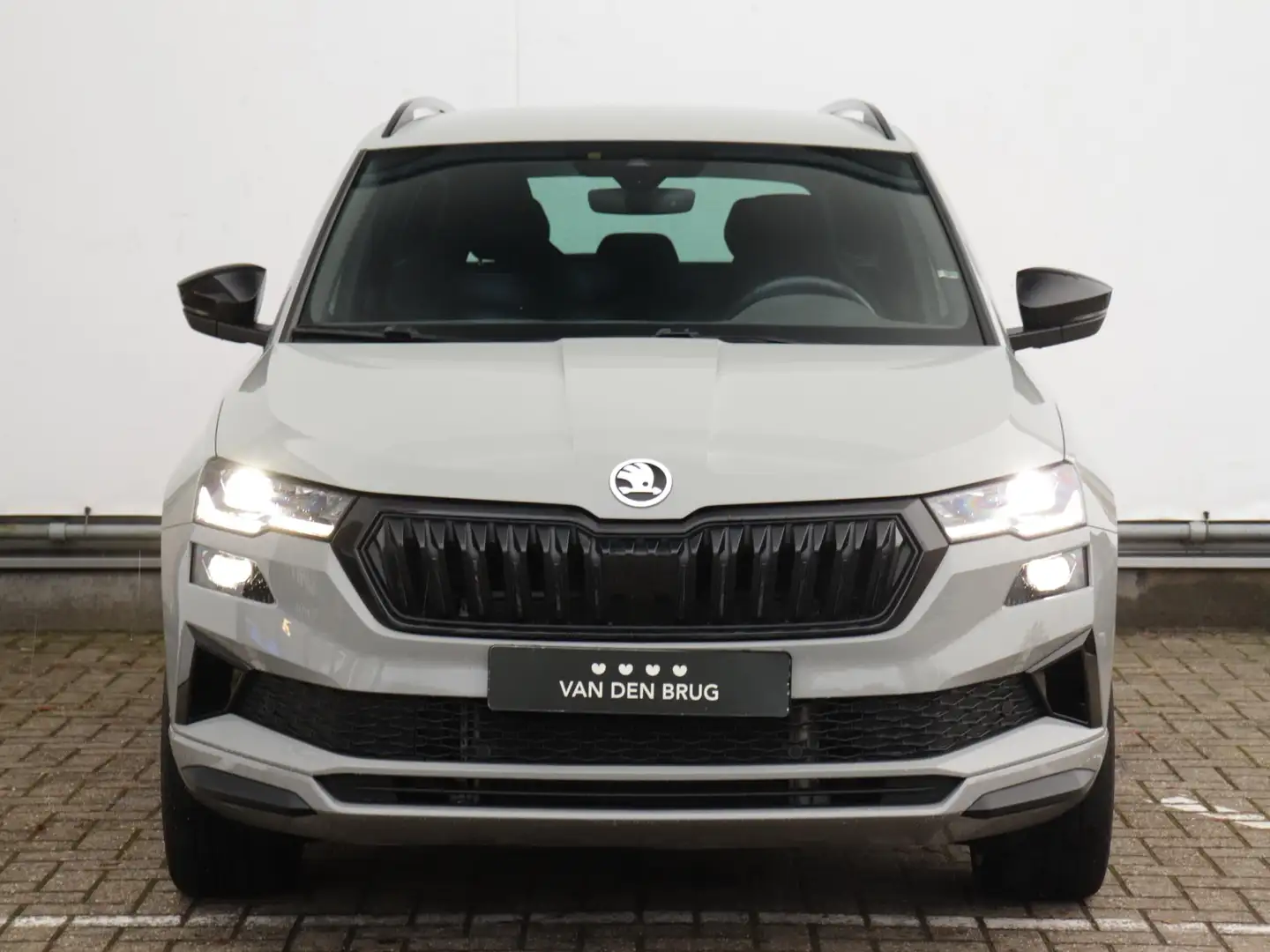 Skoda Karoq 1.5 TSI ACT Sportline Business | Elektrische klep Gris - 2