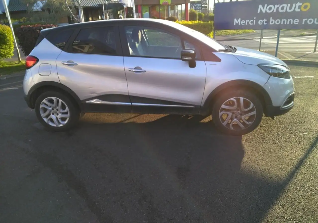 Renault Captur — photo 4