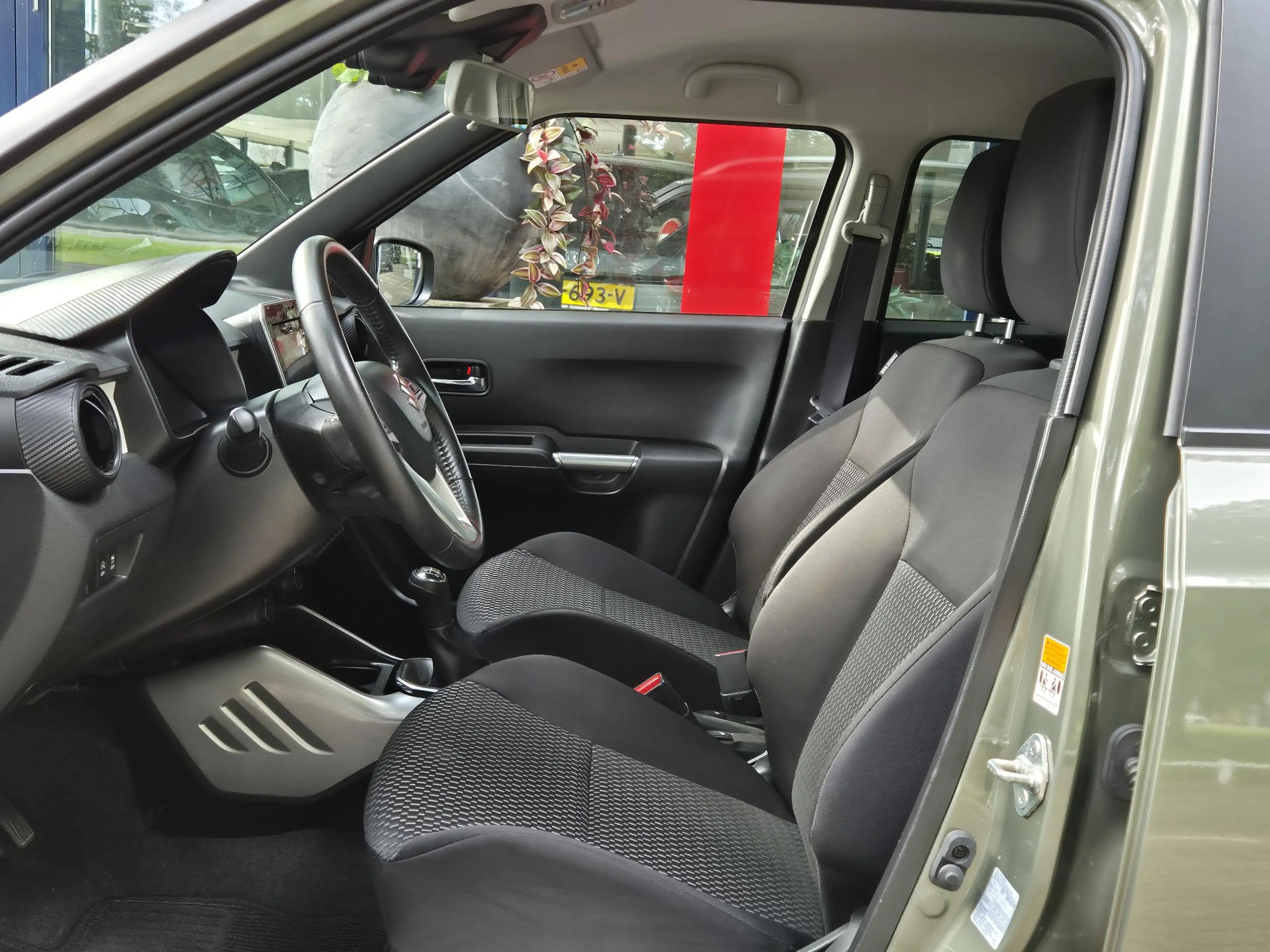 Suzuki Ignis 1.2 Smart Hybrid Select | Naviagatie | Achteruitri — photo 13