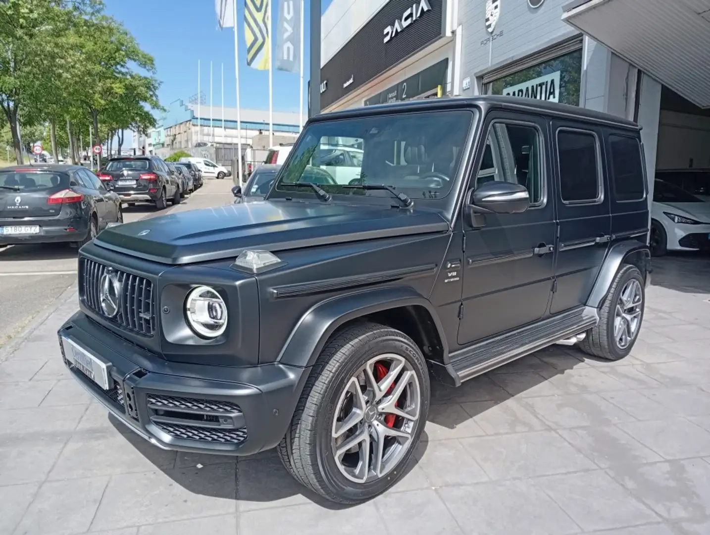 Mercedes-Benz G 63 AMG 4Matic 9G-Tronic Gris - 2