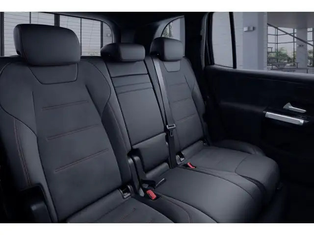 Mercedes-Benz GLB view 10