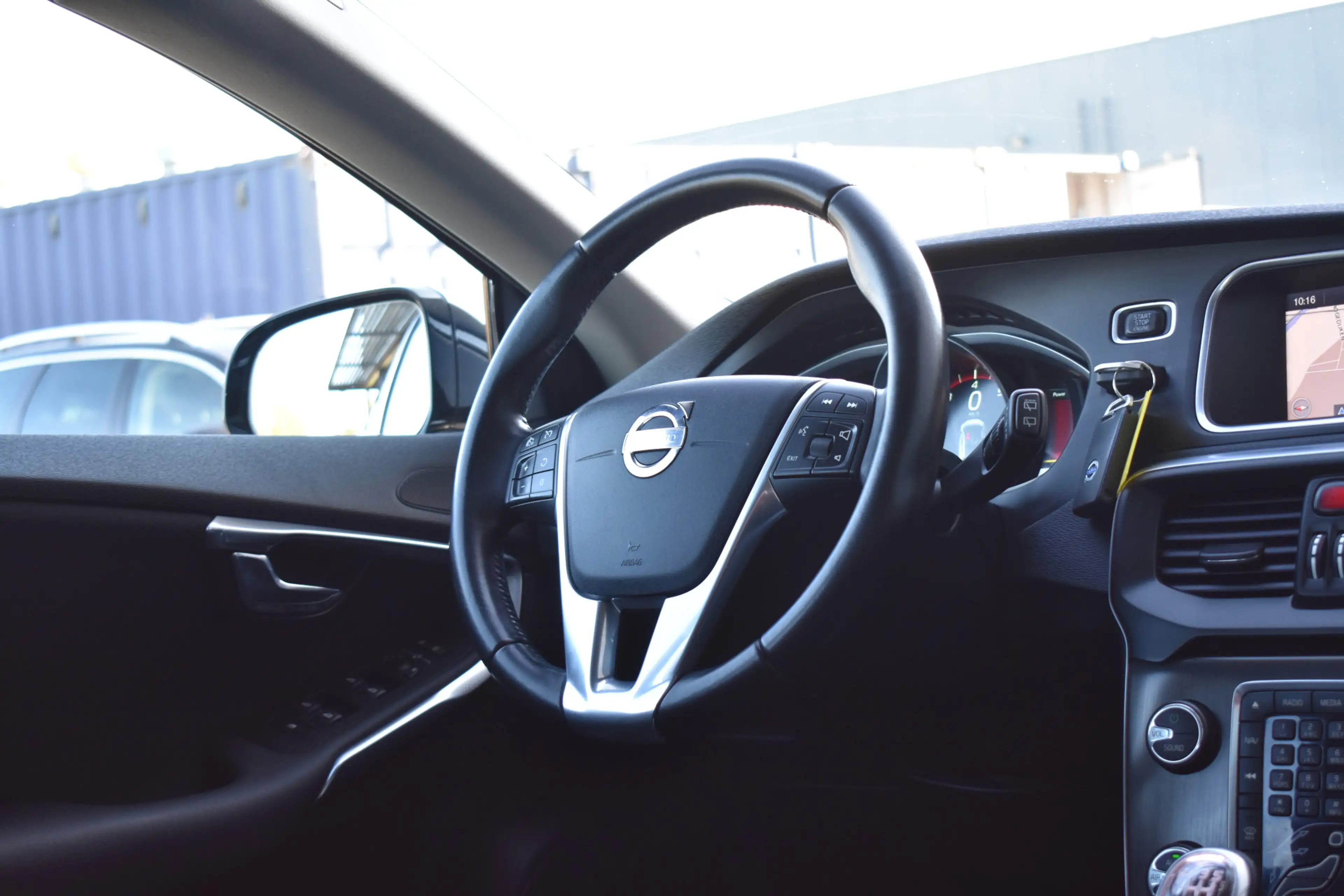Volvo V40 1.6 T3 Momentum Navi | Trekhaak | Clima | Cruise | — photo 9