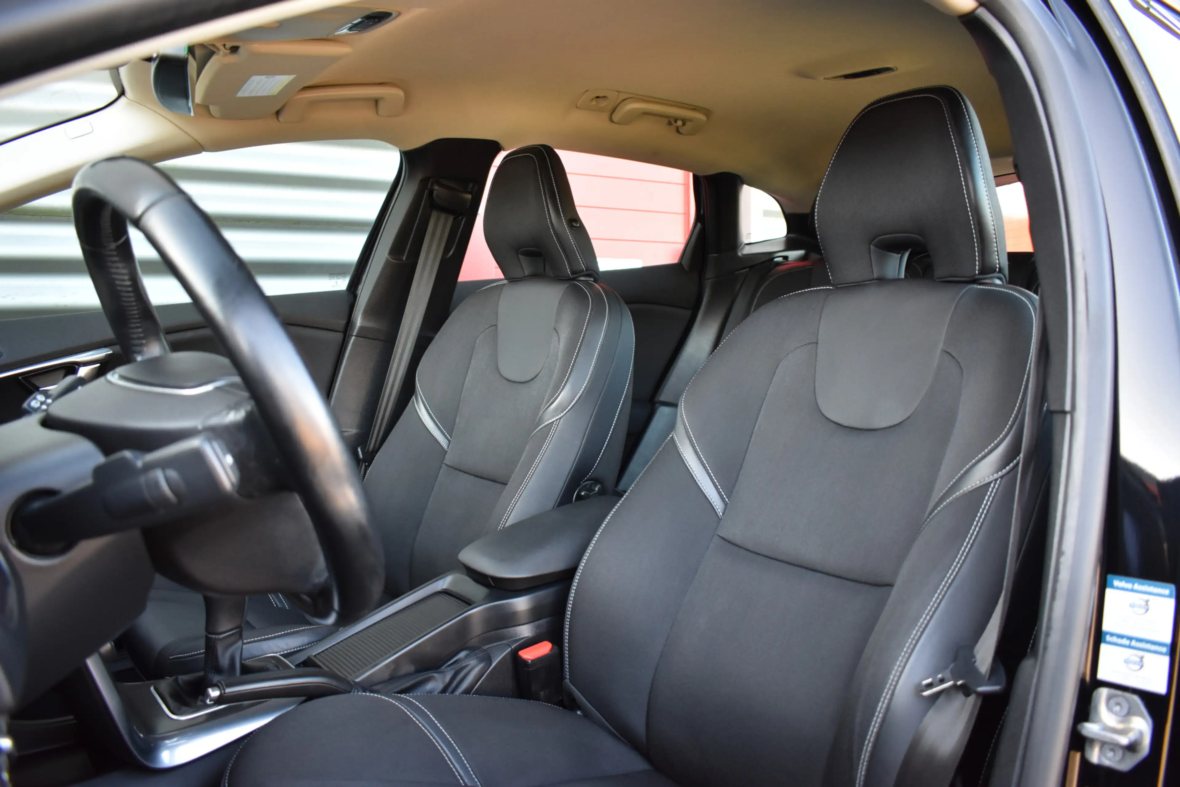 Volvo V40 1.6 T3 Momentum Navi | Trekhaak | Clima | Cruise | — photo 4