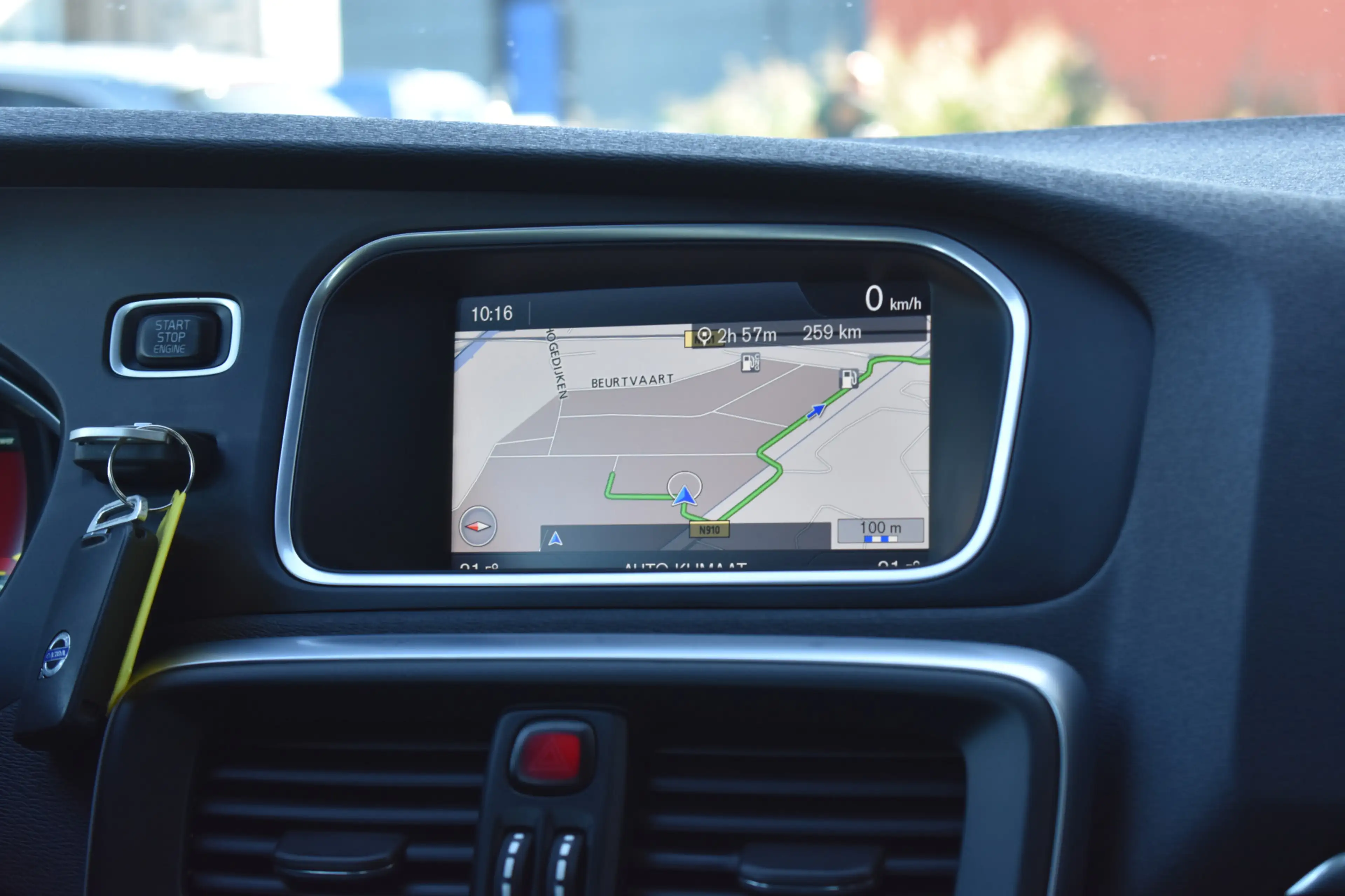 Volvo V40 1.6 T3 Momentum Navi | Trekhaak | Clima | Cruise | — photo 11