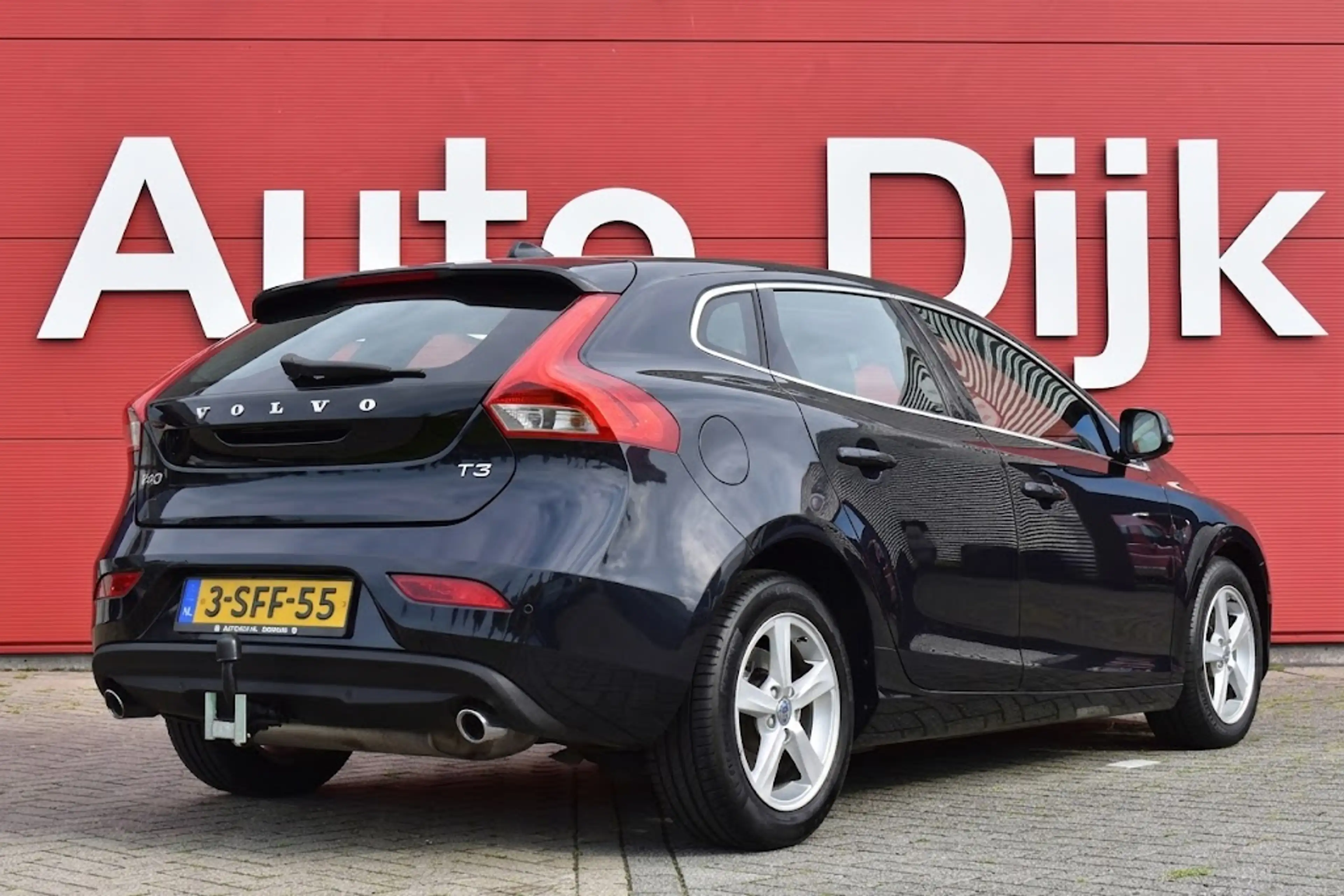 Volvo V40 1.6 T3 Momentum Navi | Trekhaak | Clima | Cruise | — photo 2