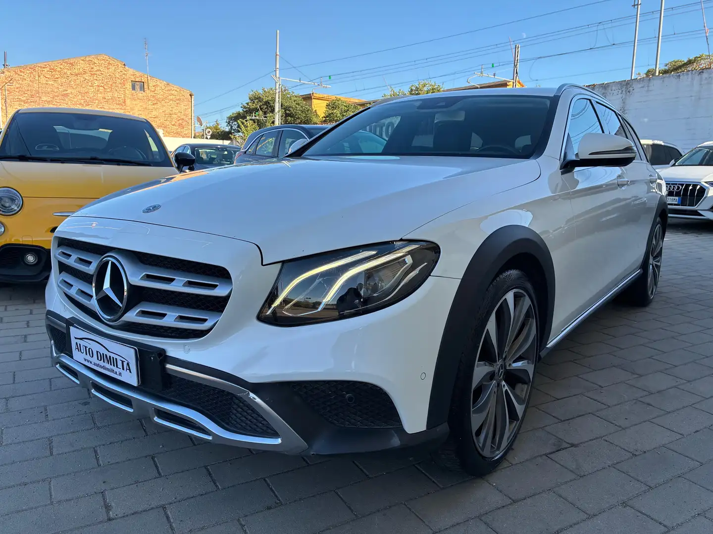 Mercedes-Benz E 220 All-Terrain d Premium Plus 4matic auto Bianco - 2