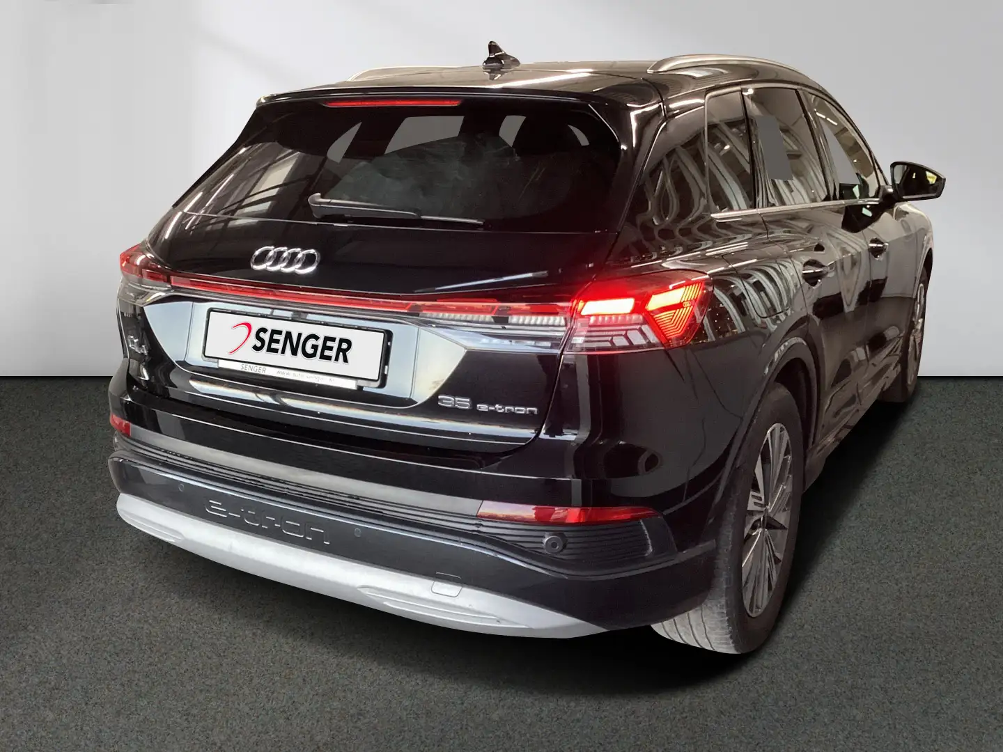 Audi Q4 e-tron 35 MMI Matrix SONOS Standheizung Schwarz - 2