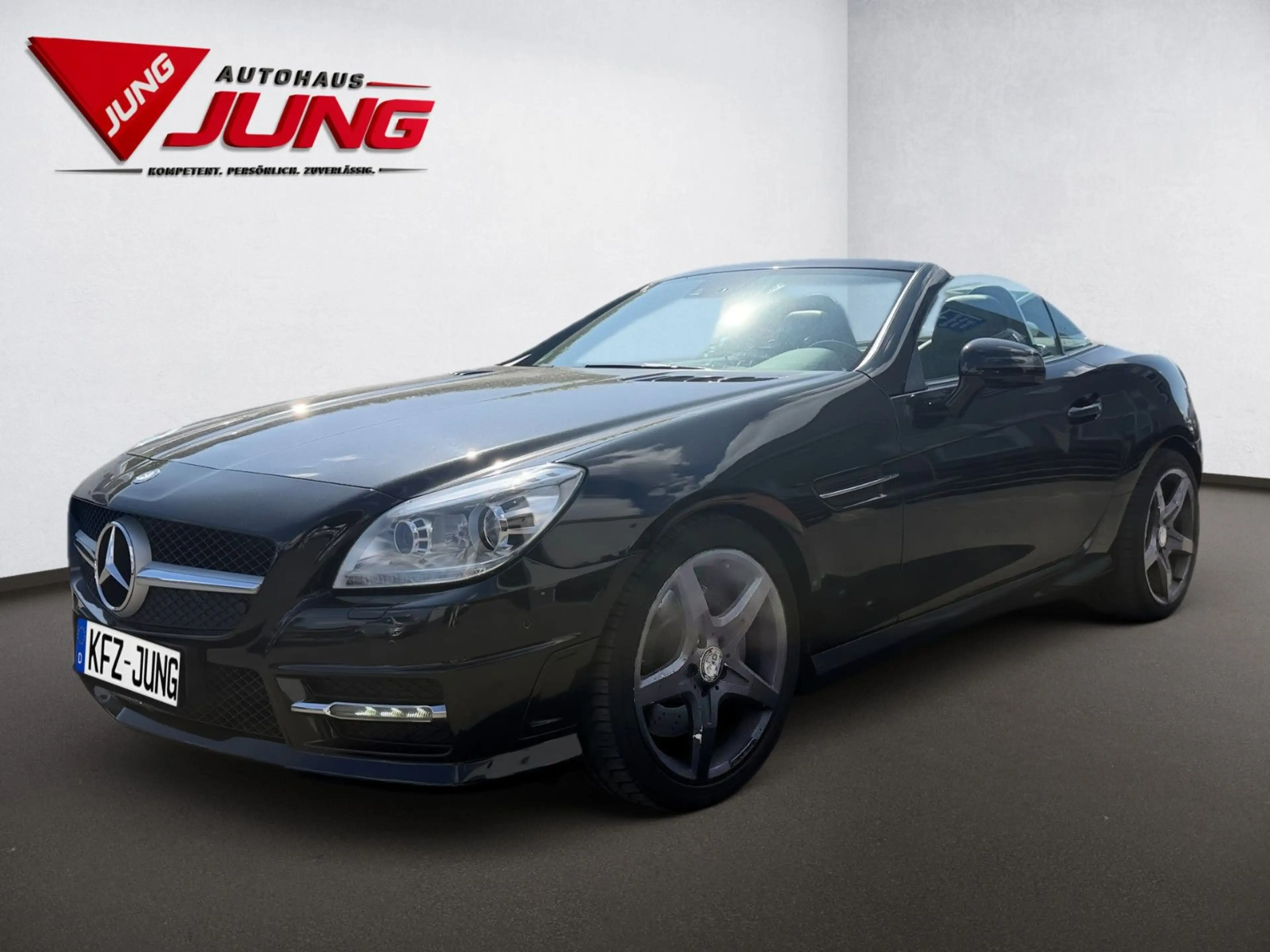 Mercedes-Benz SLK 200 Roadster*AMG-Line*Bi-Xenon*Harmon-Kardon