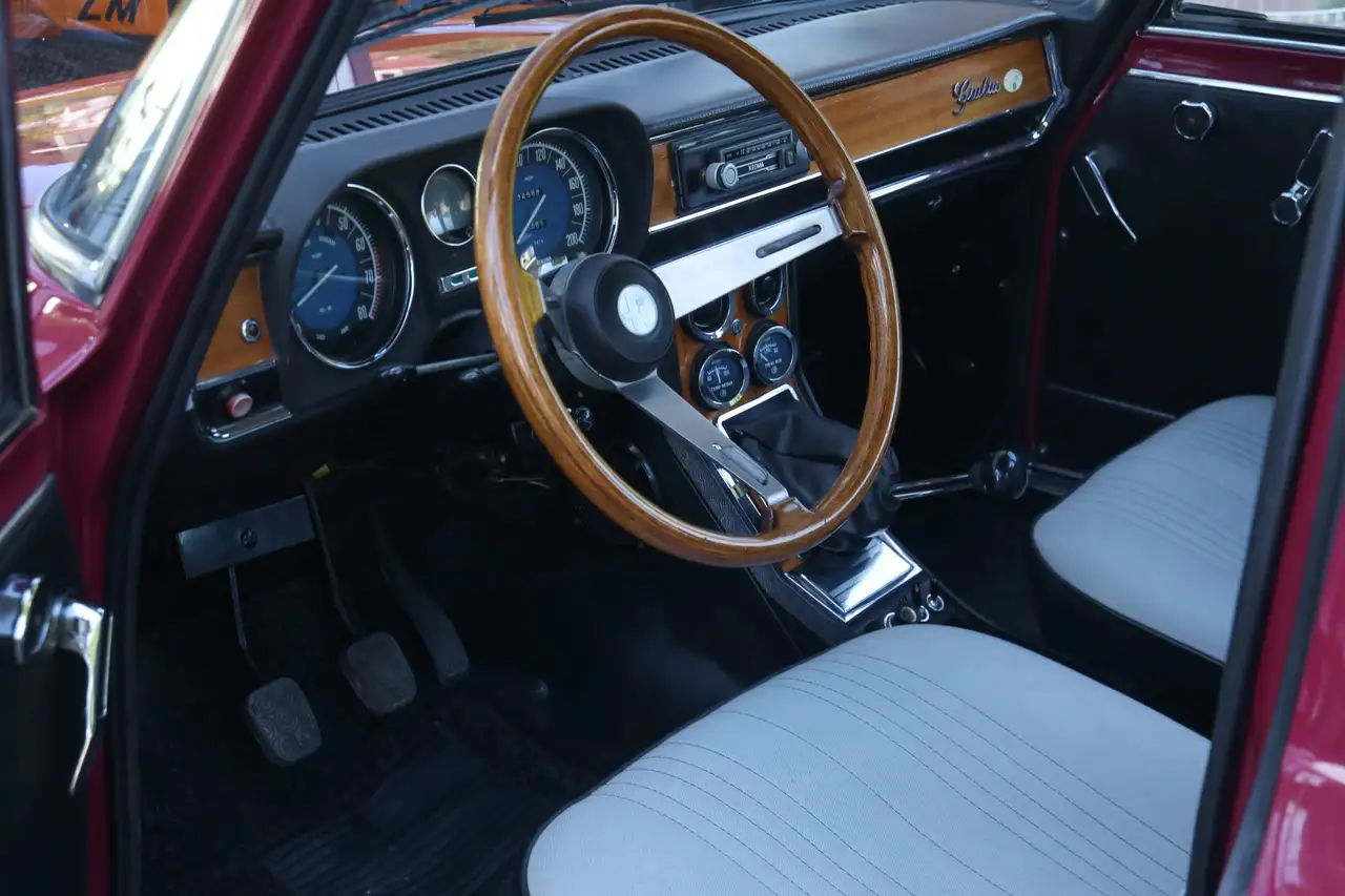 Alfa Romeo Giulia 1300 Nuova Super "Restored by Alfisti" "Restored b, foto 3