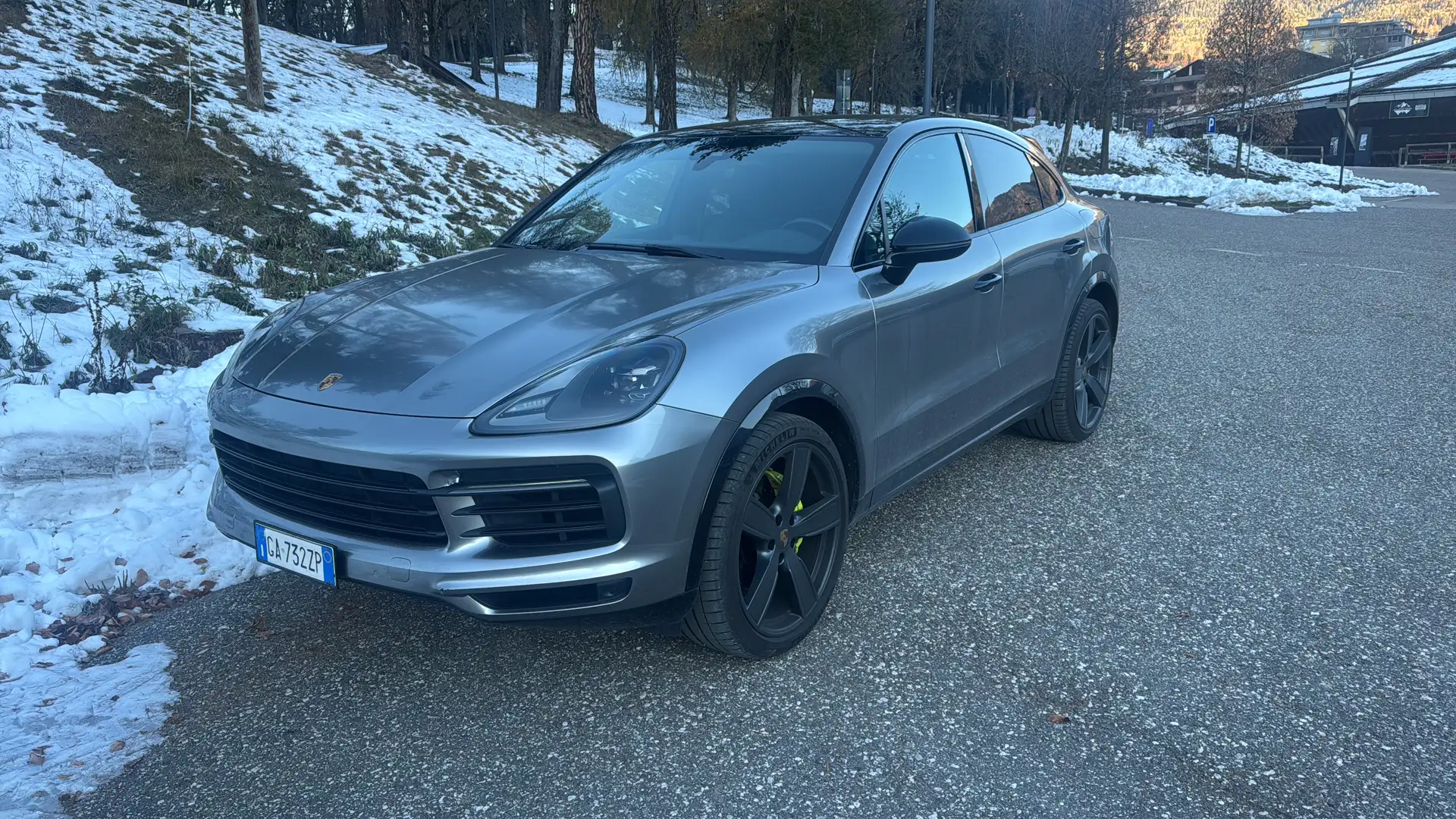 Porsche Cayenne Cayenne Coupe 3.0 e-hybrid tiptronic Noir - 1