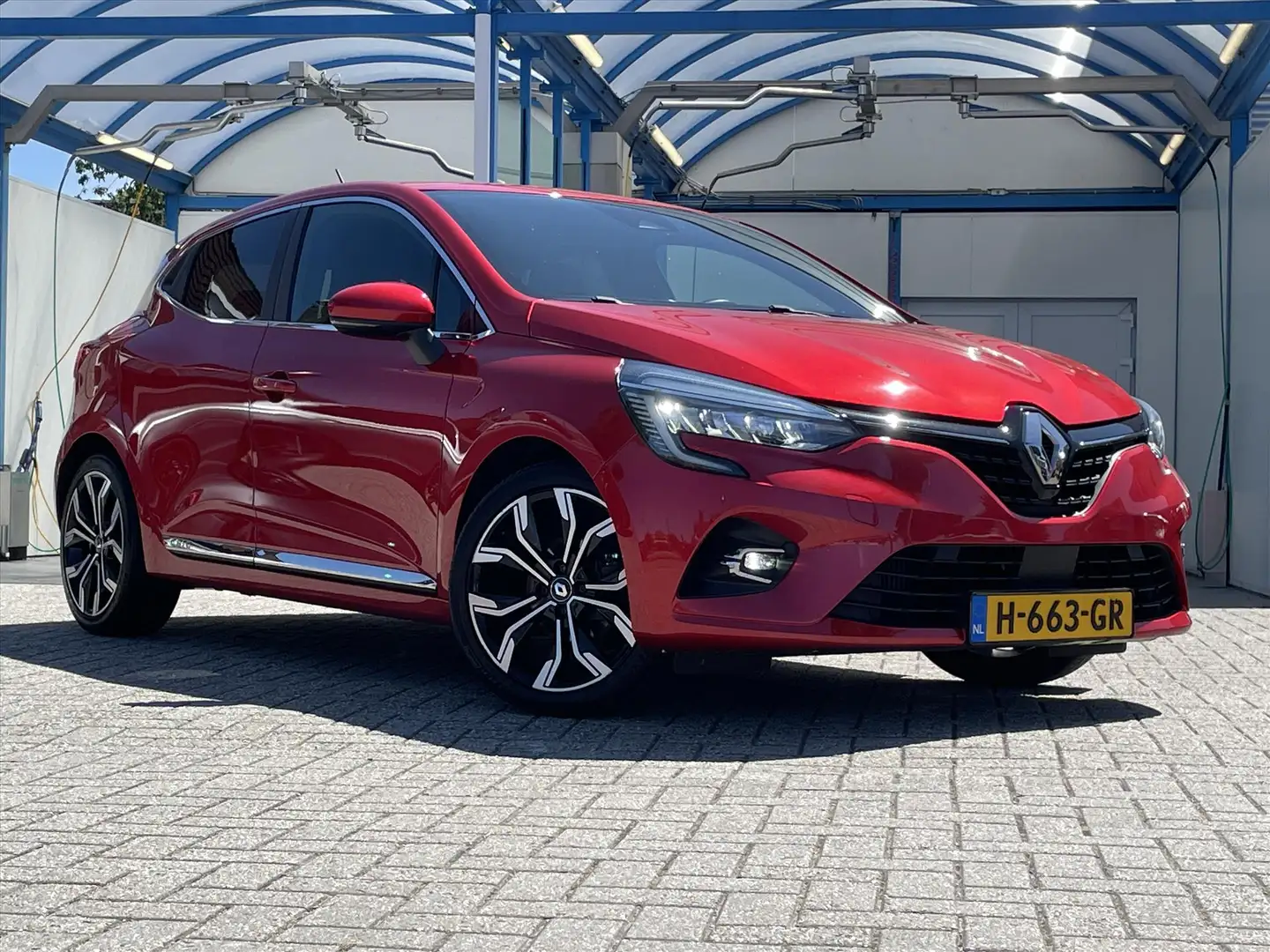 Renault Clio 1.0 TCe Zen / Org NL / Led Pure Vision / Keyless / Rood - 2