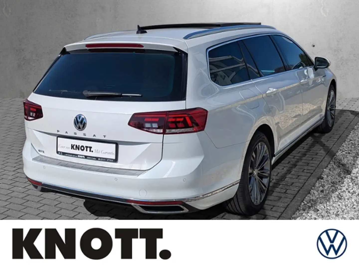 Volkswagen Passat Variant GTE 1.4 TSI Wit - 2