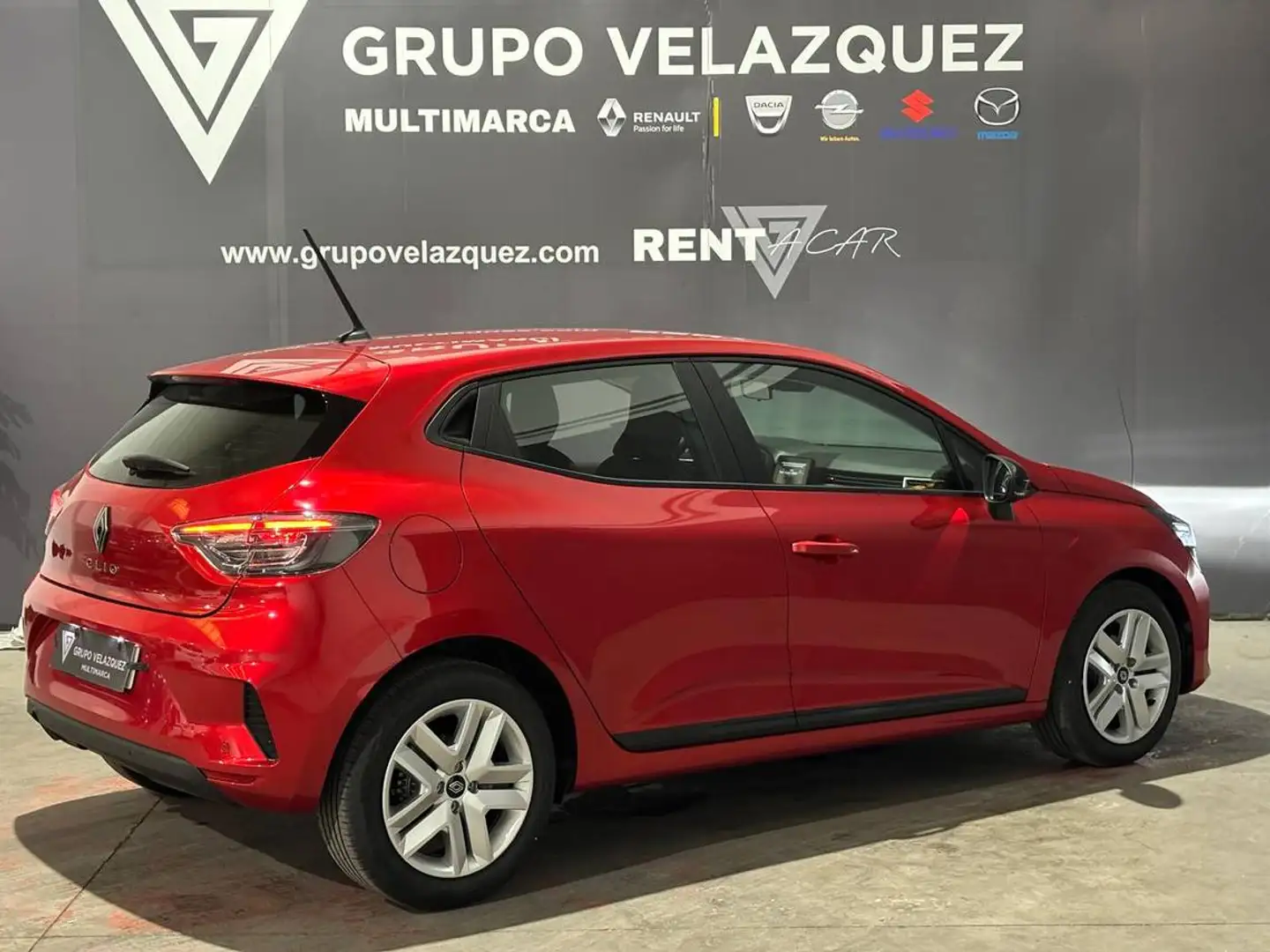 Renault Clio TCe Evolution 67kW Rojo - 1
