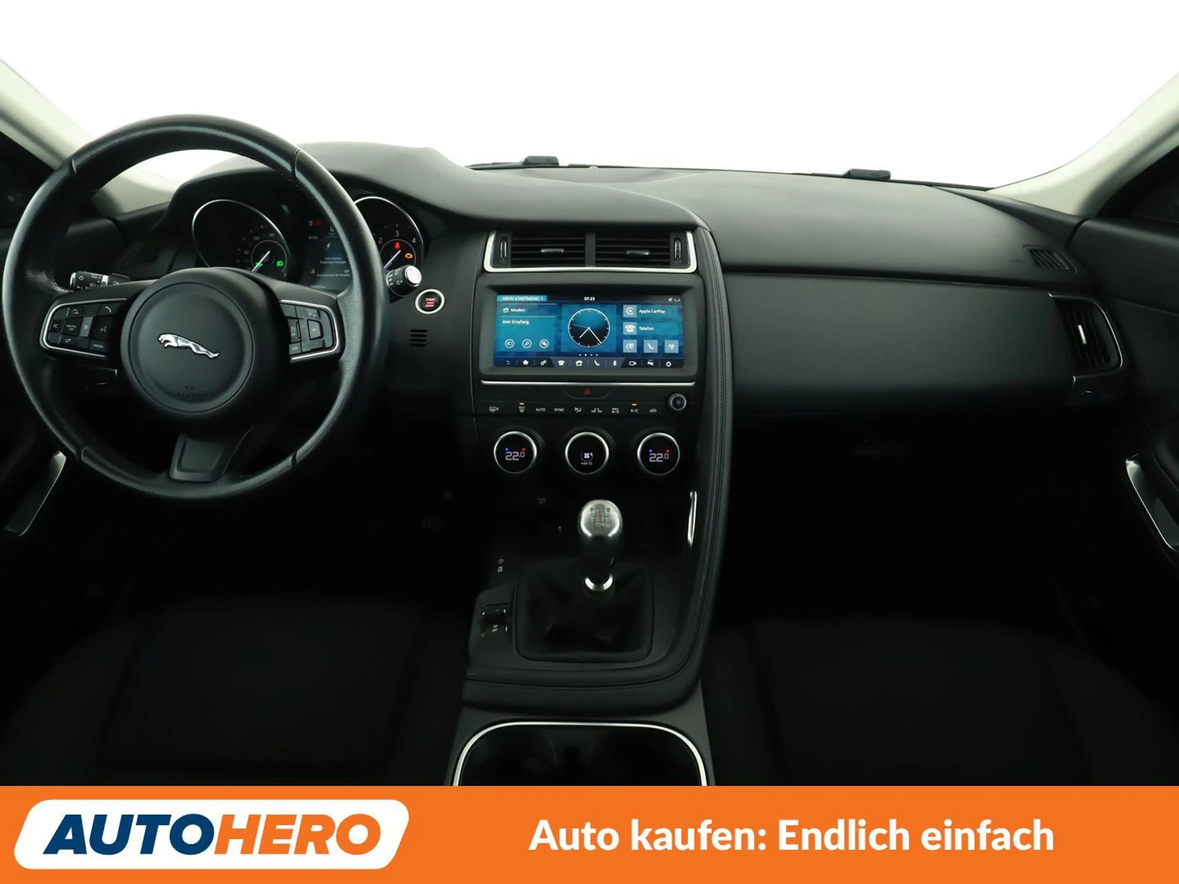 Jaguar E-Pace D150 Basis *LED*TEMPO*CAM*PDC*SHZ* — photo 12