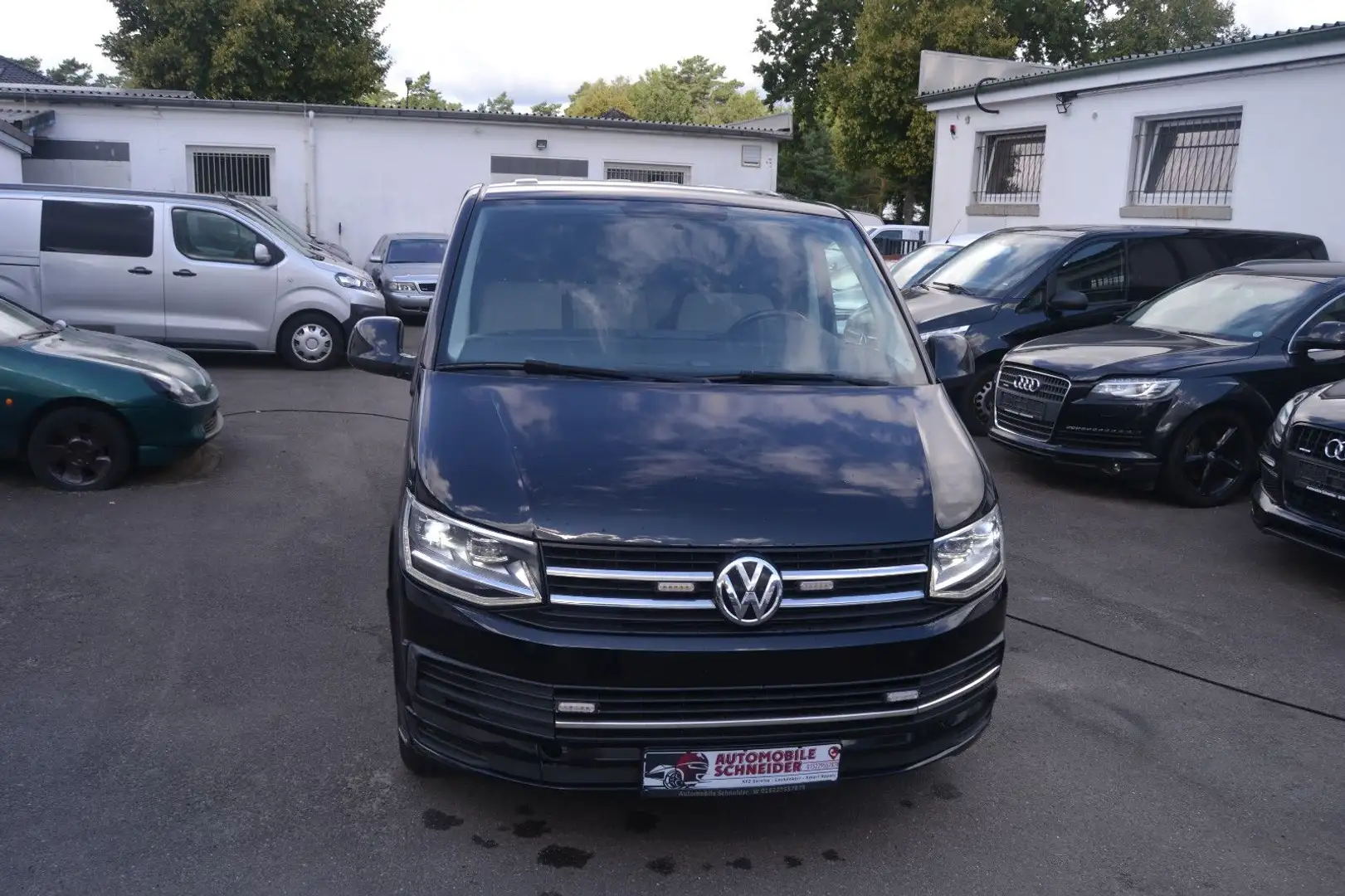 Volkswagen T6 Transporter Kasten-Kombi Kasten lang Schwarz - 1
