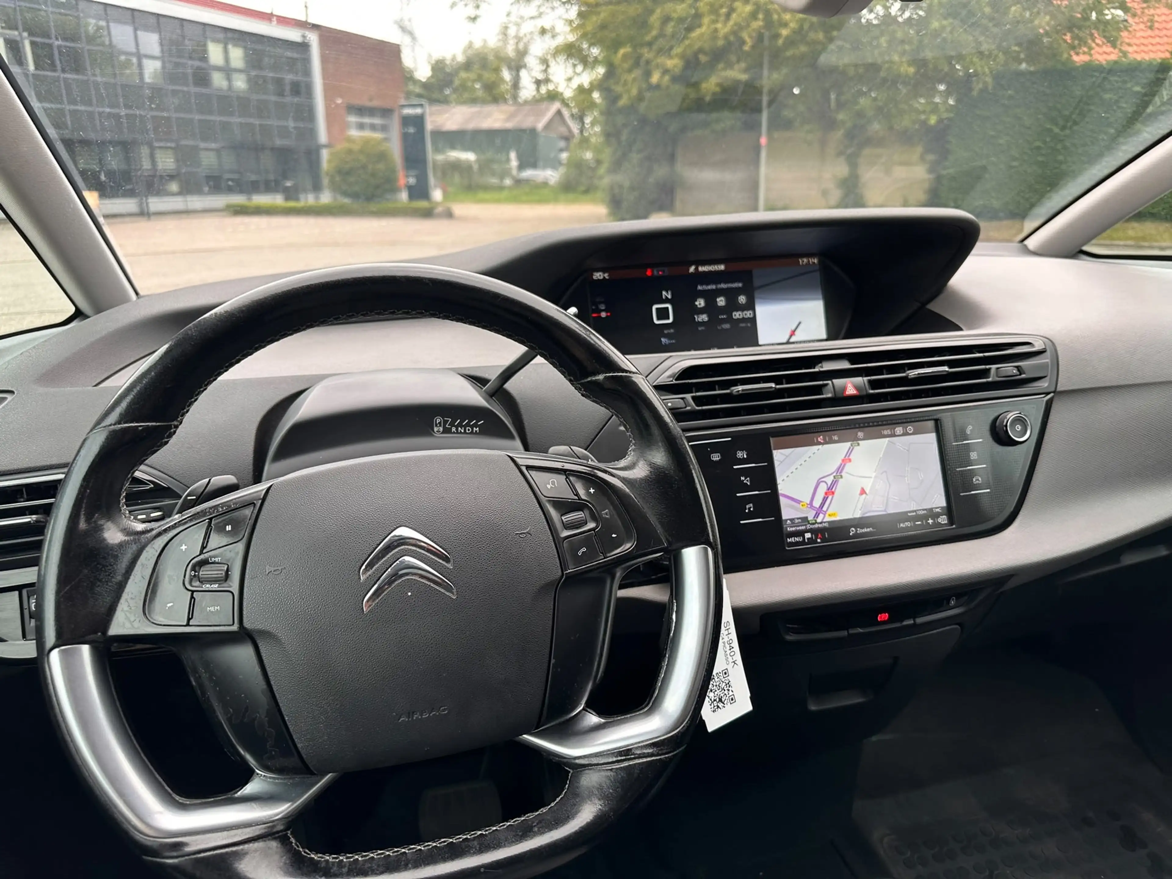 Citroen C4 Picasso 1.2 PureTech Shine Automaat*Achteruit camera*Distr — photo 5