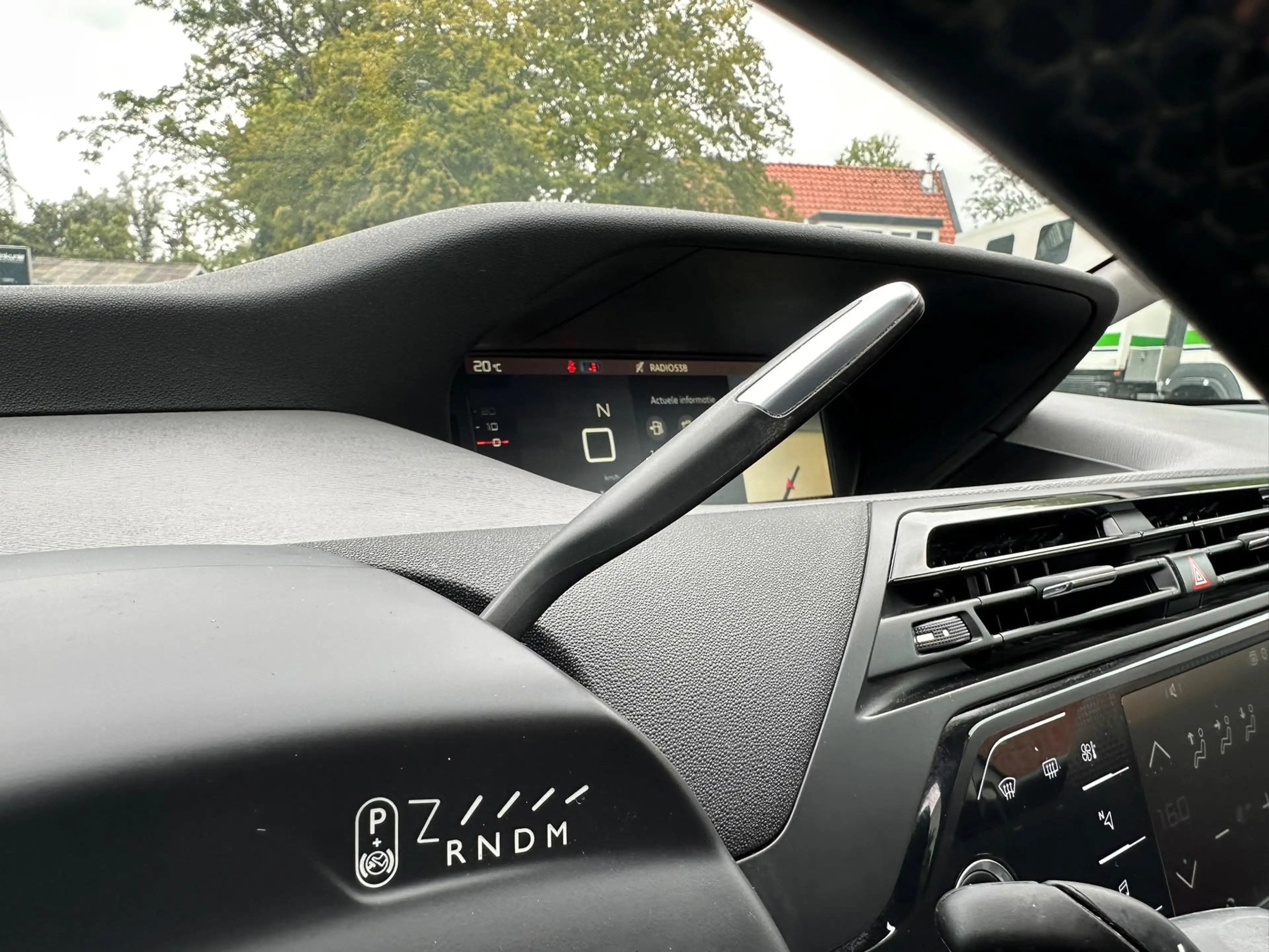 Citroen C4 Picasso 1.2 PureTech Shine Automaat*Achteruit camera*Distr — photo 6