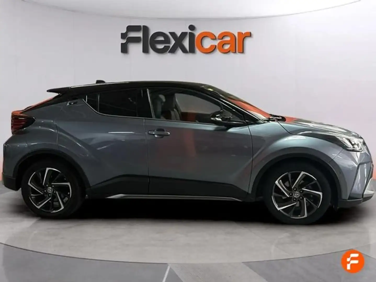 Toyota C-HR 2.0 180H Dynamic Gris - 2