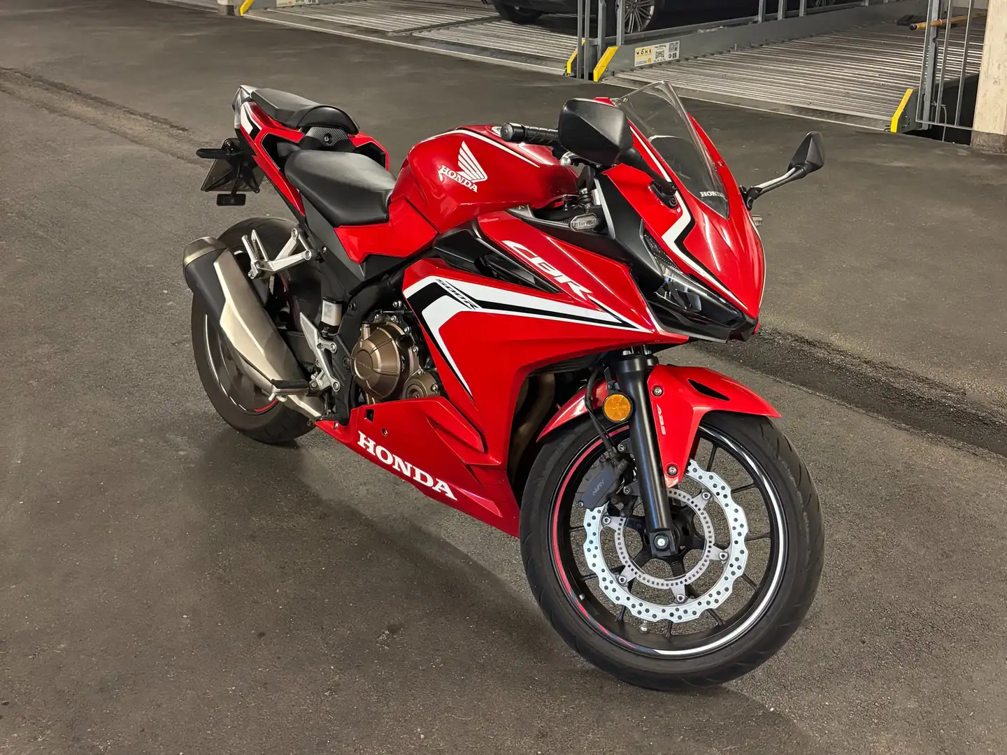 Honda CBR 500 R Rojo - 1