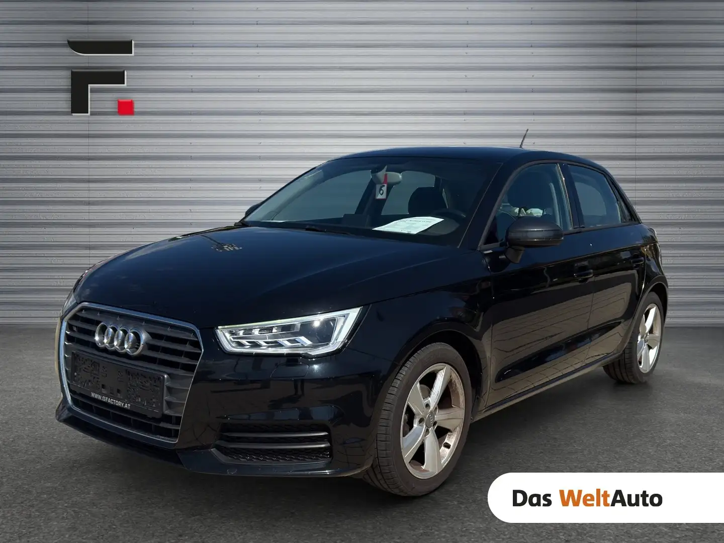 Audi A1 1.0 TFSI intense Schwarz - 1
