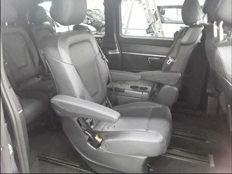 Mercedes-Benz V 300 d 4MATIC AVANTGARDE EDITION AMG EL AIRMATIC — photo 8
